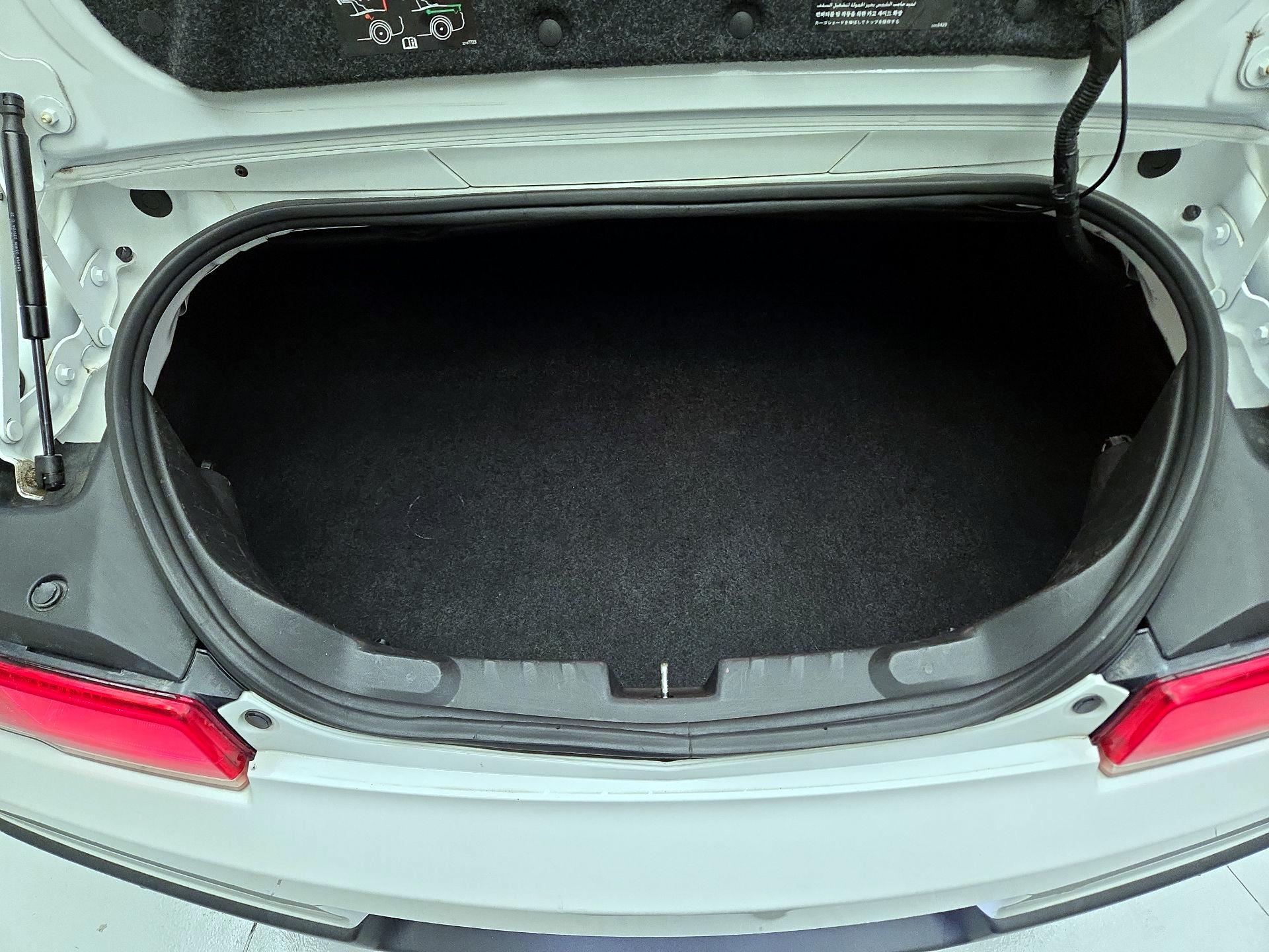 Thumbnail: 2014 Chevrolet Camaro - 19