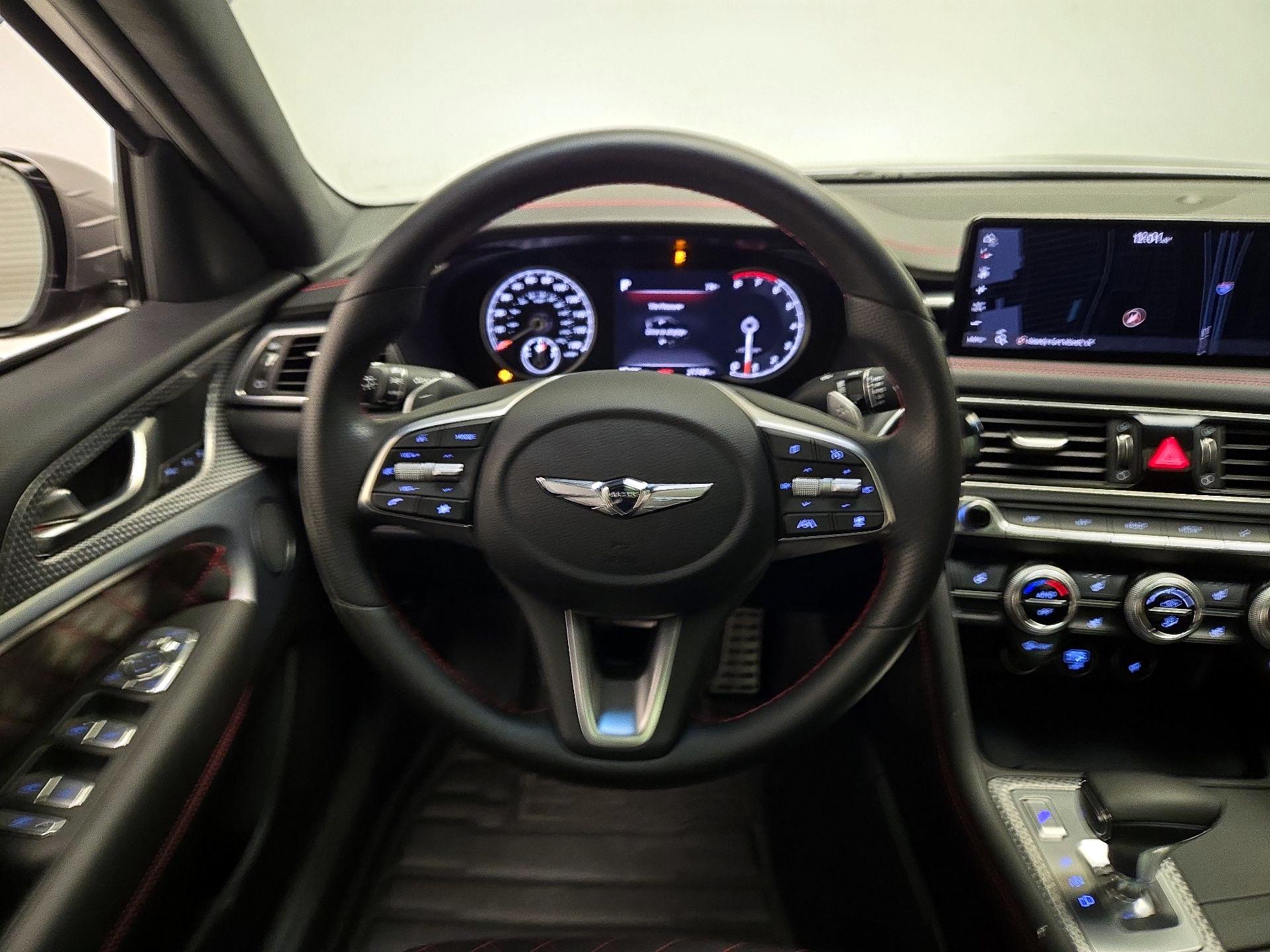 Thumbnail: 2023 Genesis G70 - 10