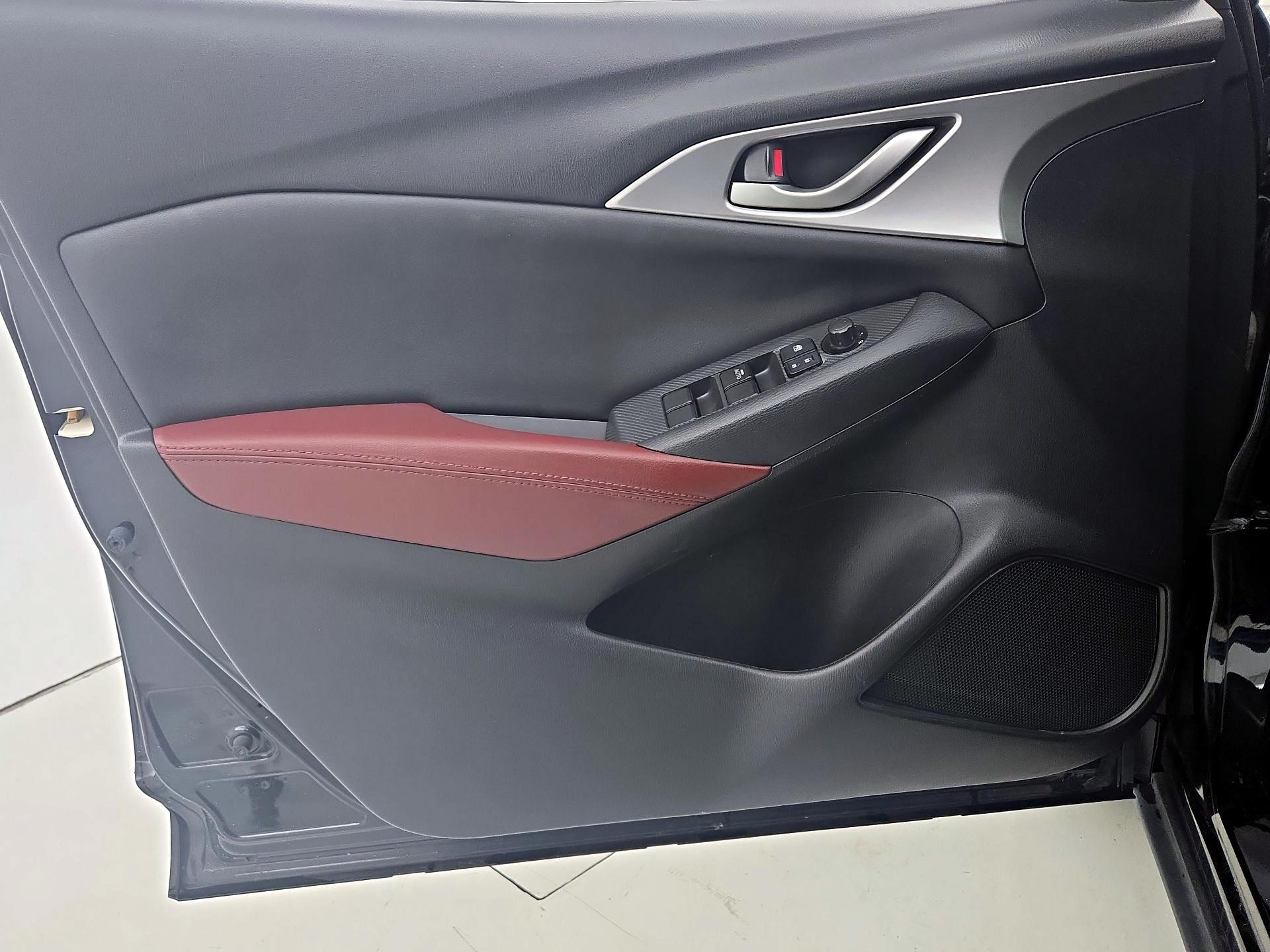 Thumbnail: 2016 Mazda CX-3 - 12