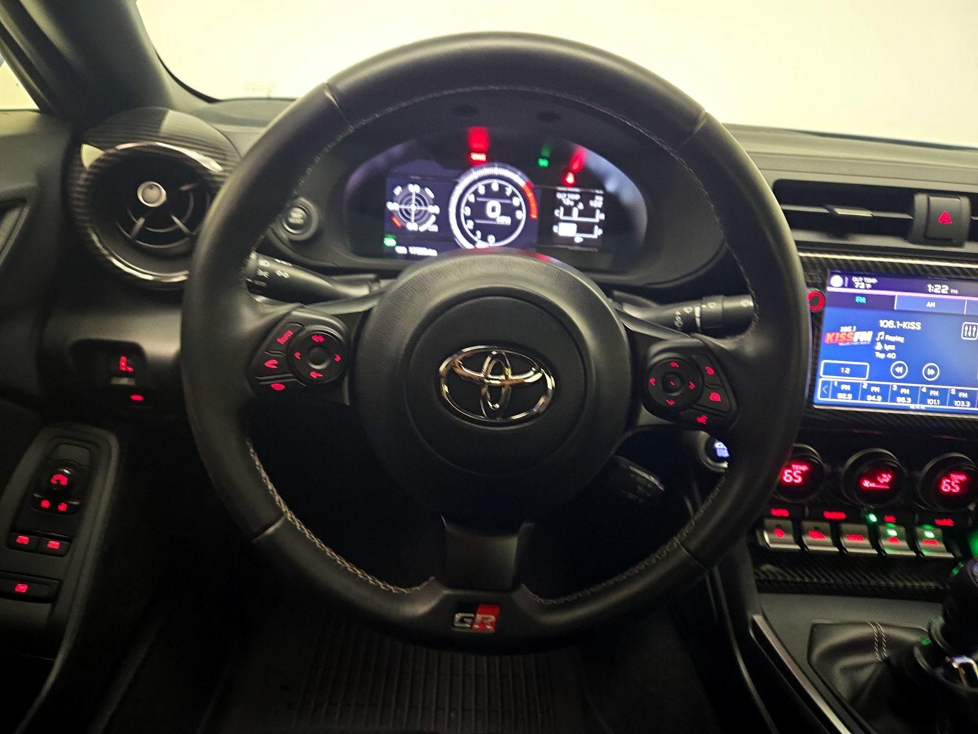 Thumbnail: 2024 Toyota GR86 - 10