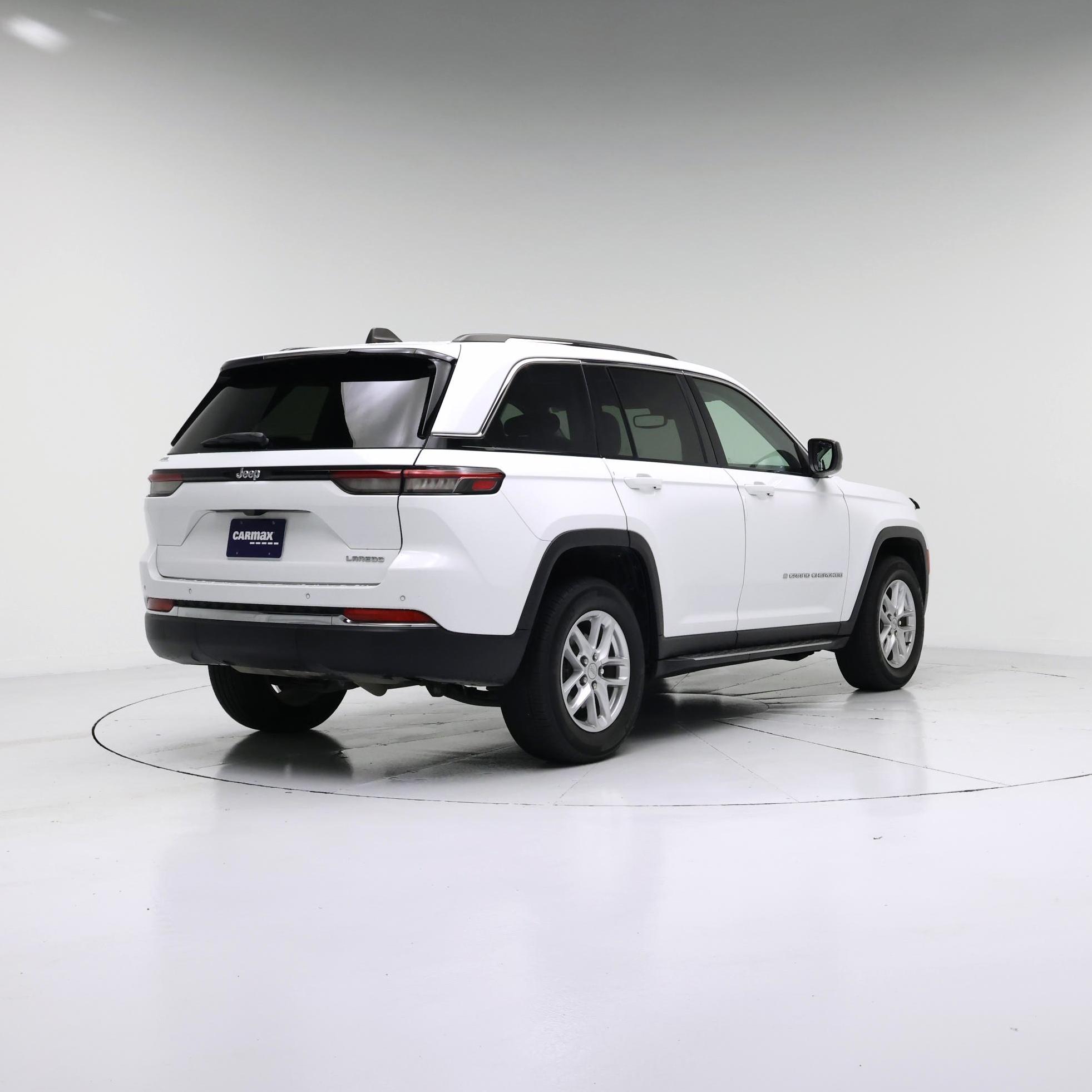 Thumbnail: 2024 Jeep Grand Cherokee - 8