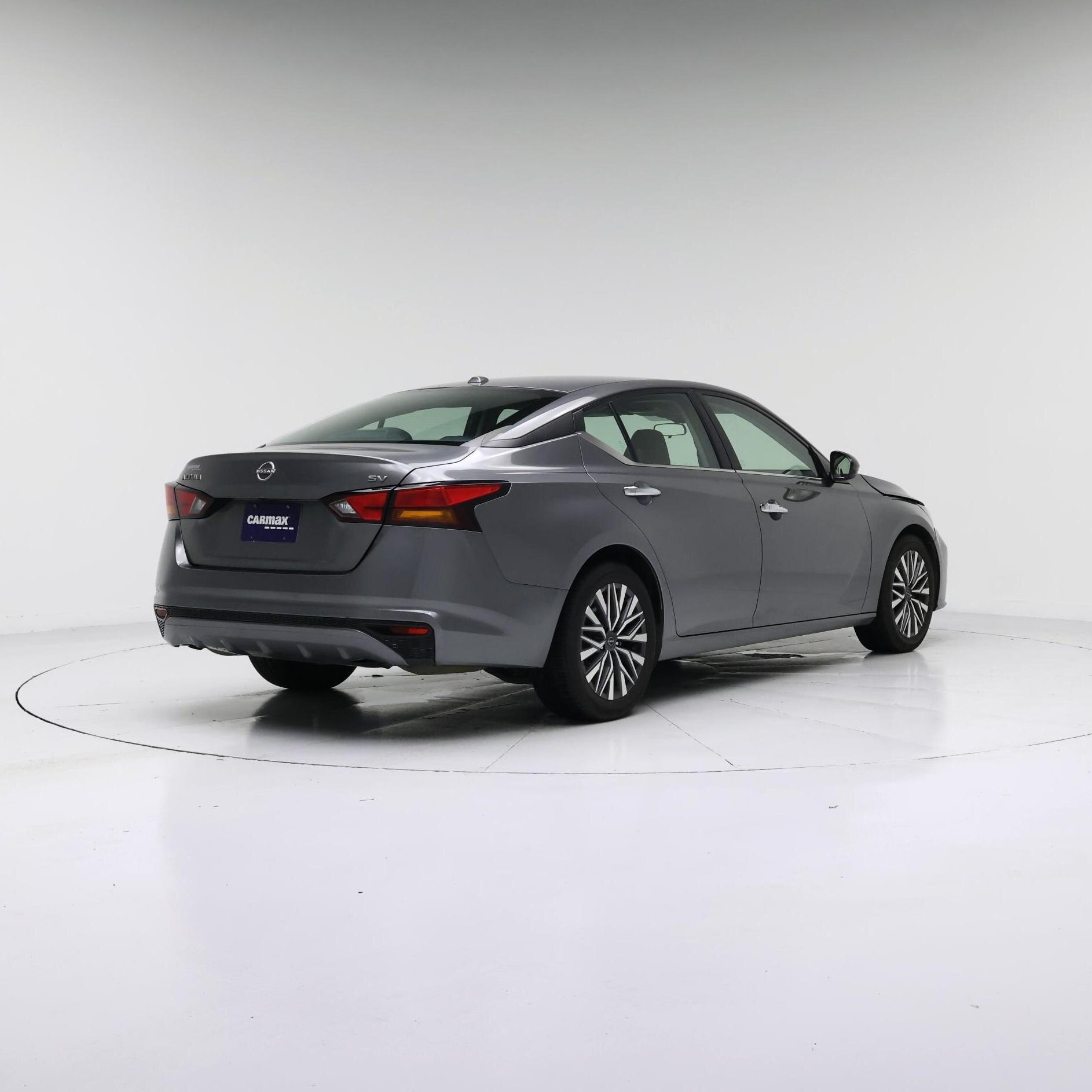 Thumbnail: 2023 Nissan Altima - 8