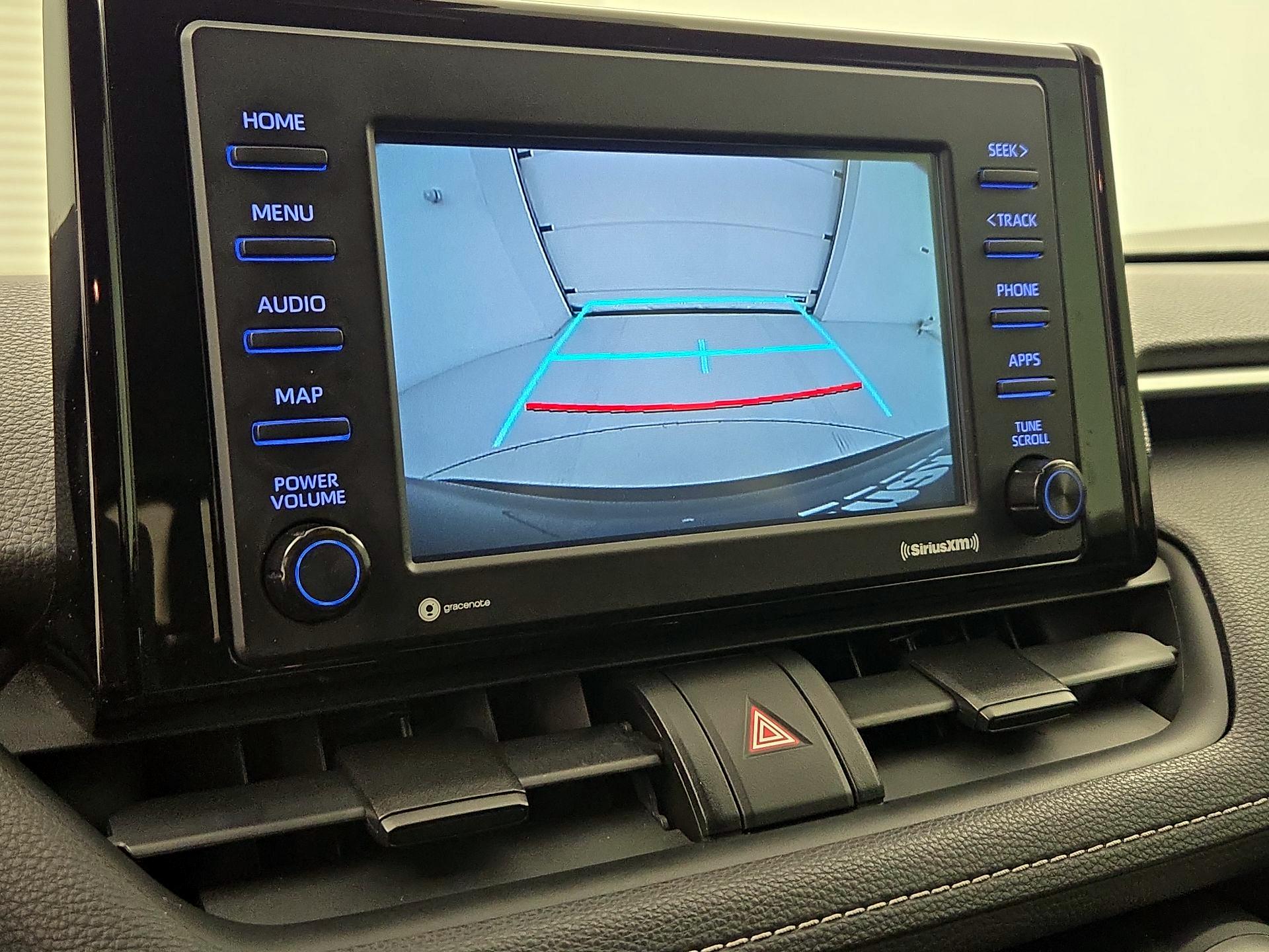 Thumbnail: 2020 Toyota RAV4 - 14