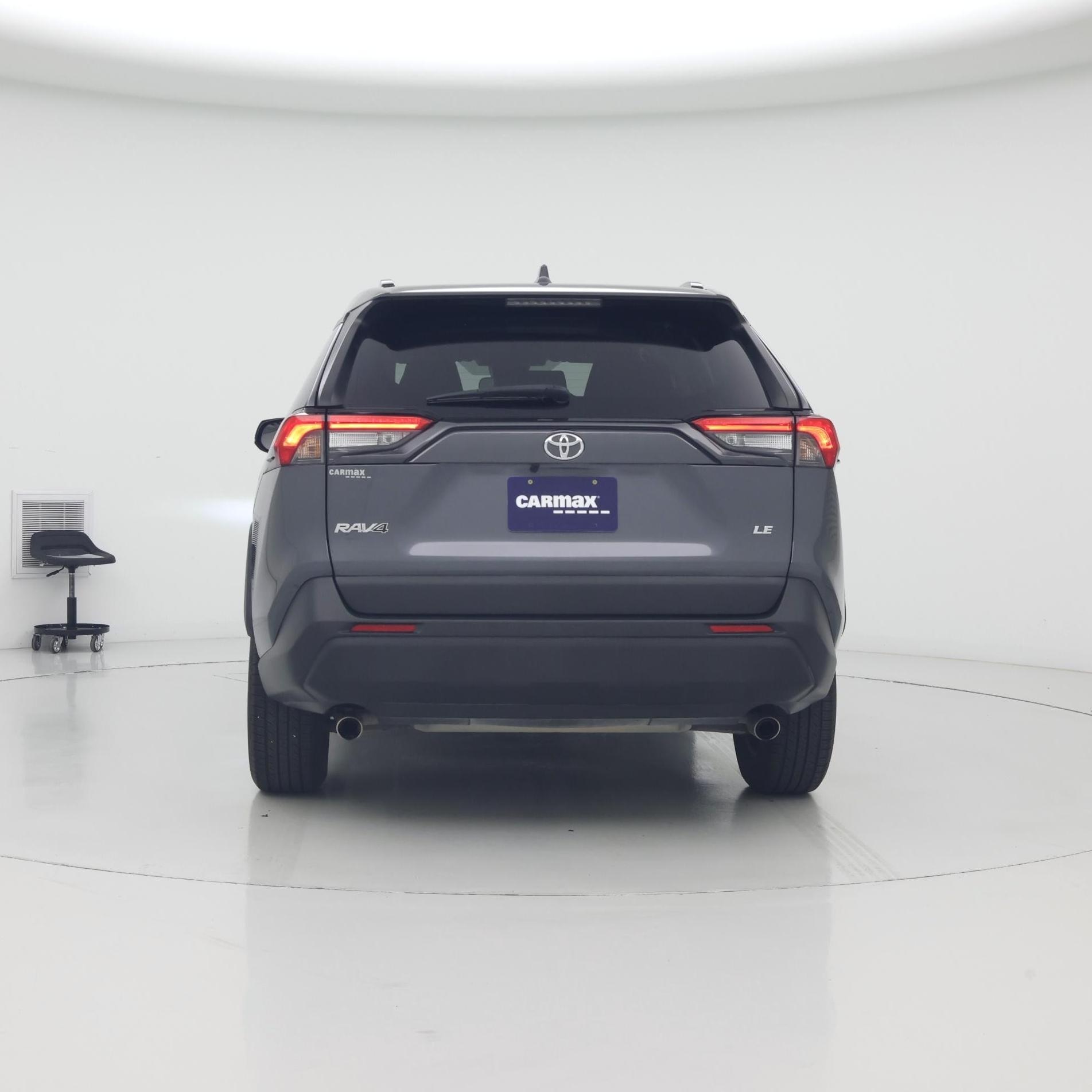 Thumbnail: 2020 Toyota RAV4 - 6