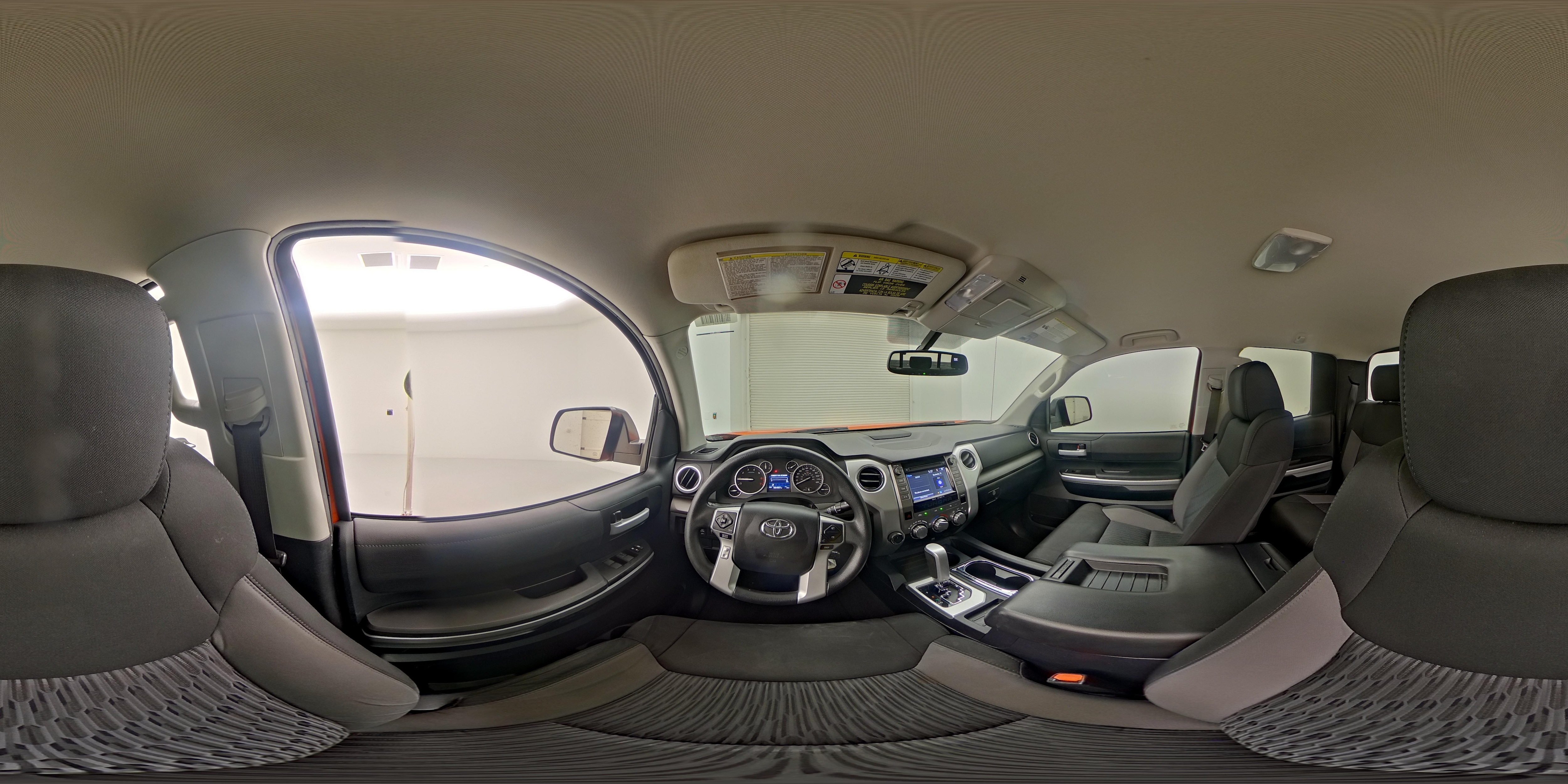 2016 Toyota Tundra SR5 - Photo 26