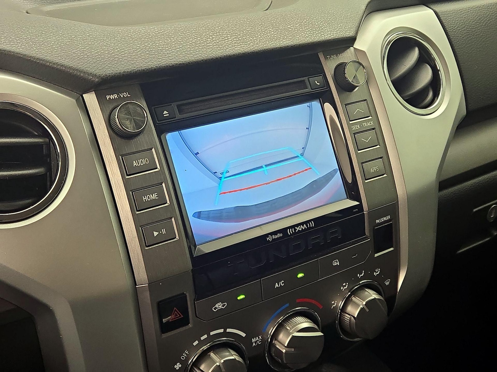 2016 Toyota Tundra SR5 - Photo 15