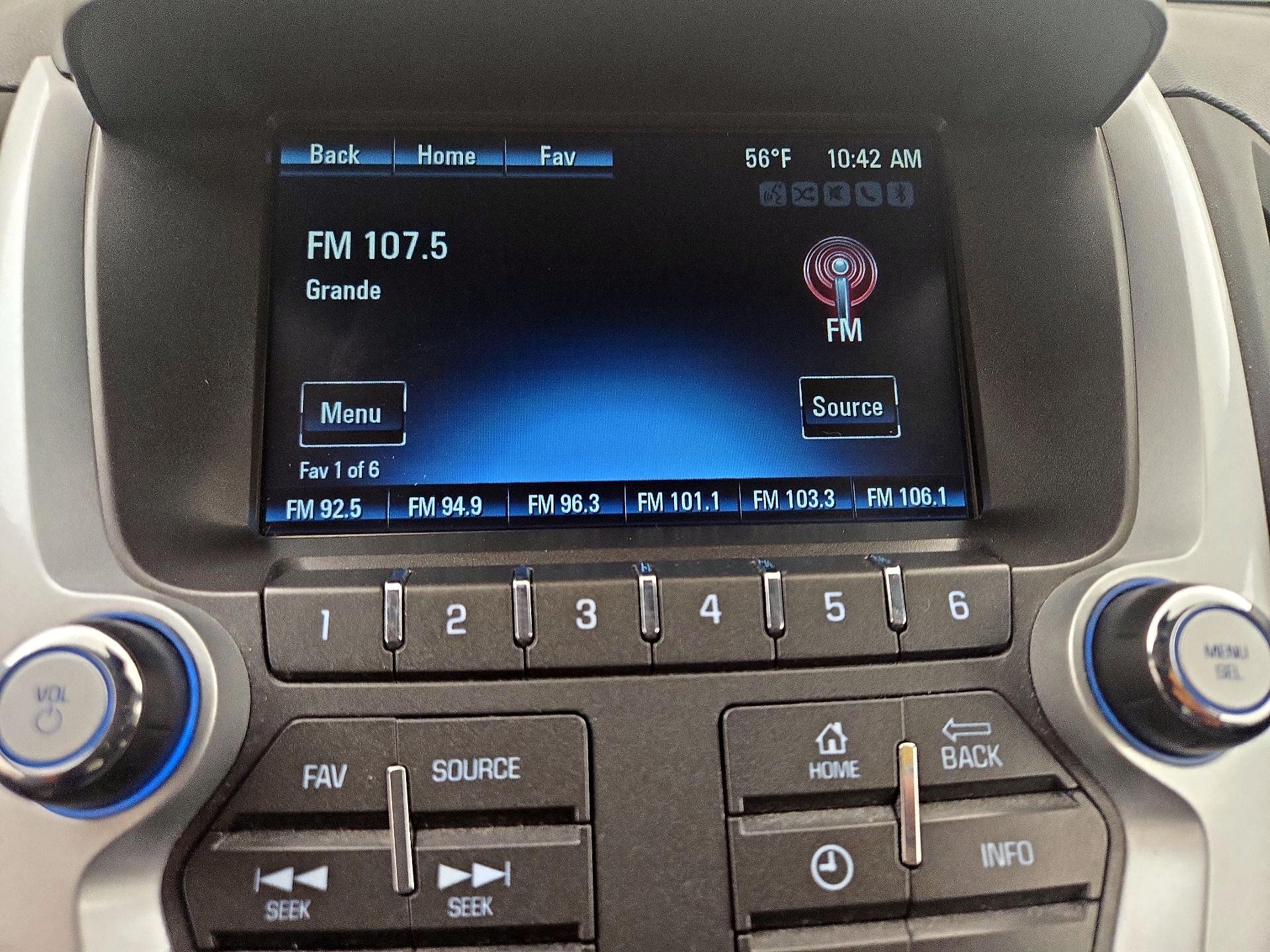 Thumbnail: 2015 Chevrolet Equinox - 15