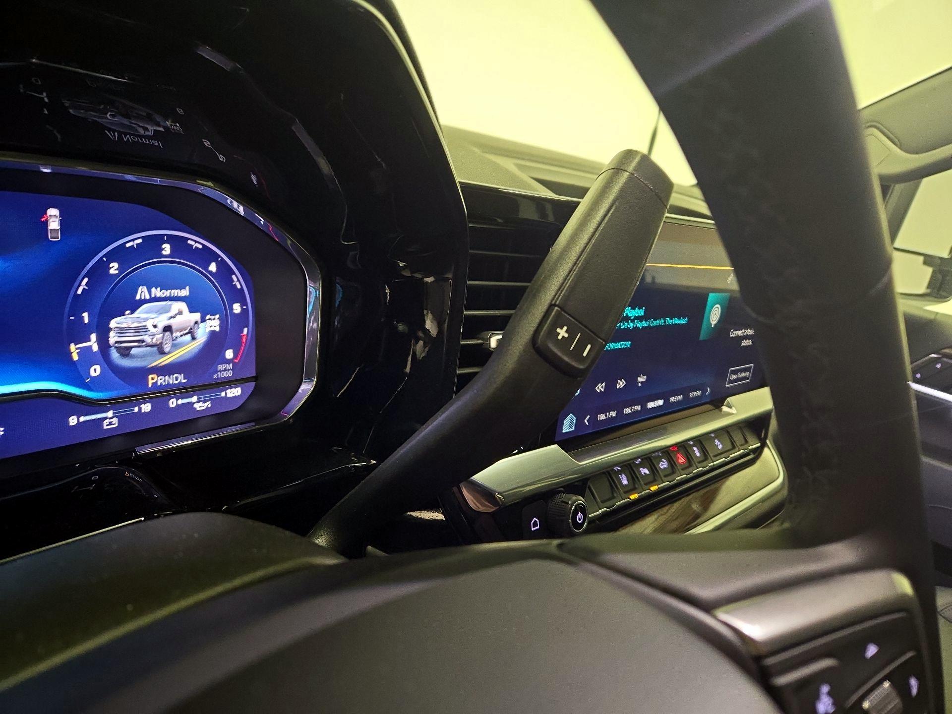 Thumbnail: 2025 Chevrolet Silverado 2500 - 17