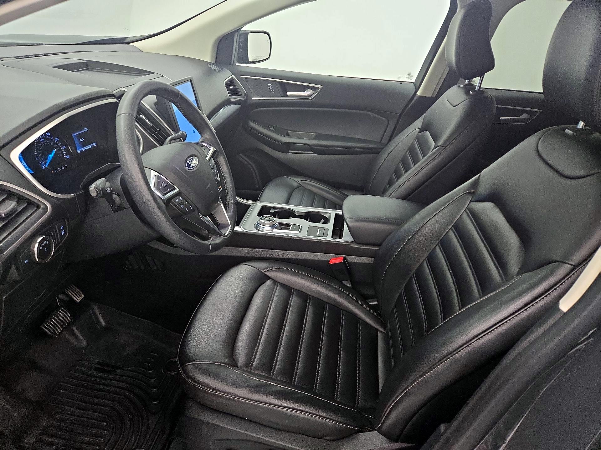 Thumbnail: 2021 Ford Edge - 11