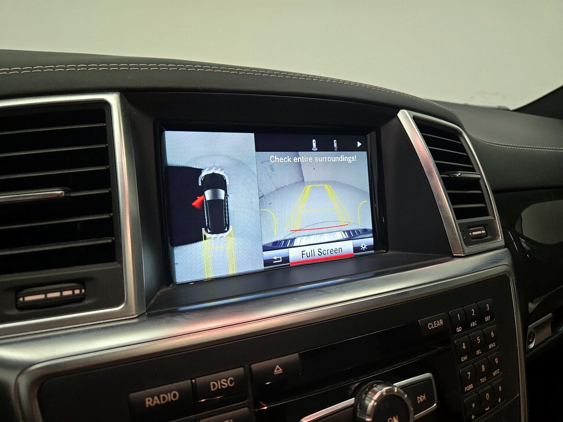 Thumbnail: 2015 Mercedes-Benz M-Class - 15