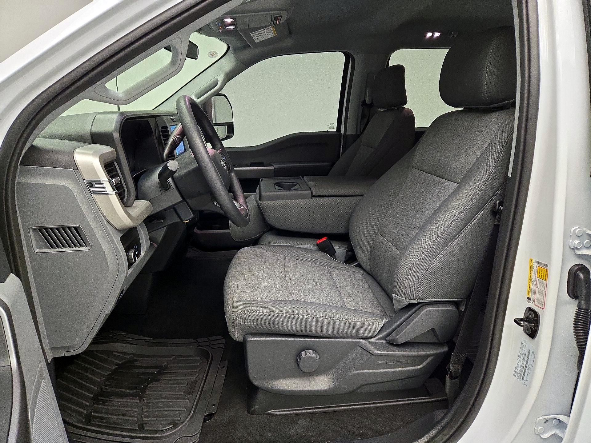 Thumbnail: 2026 Ford F-250 - 9