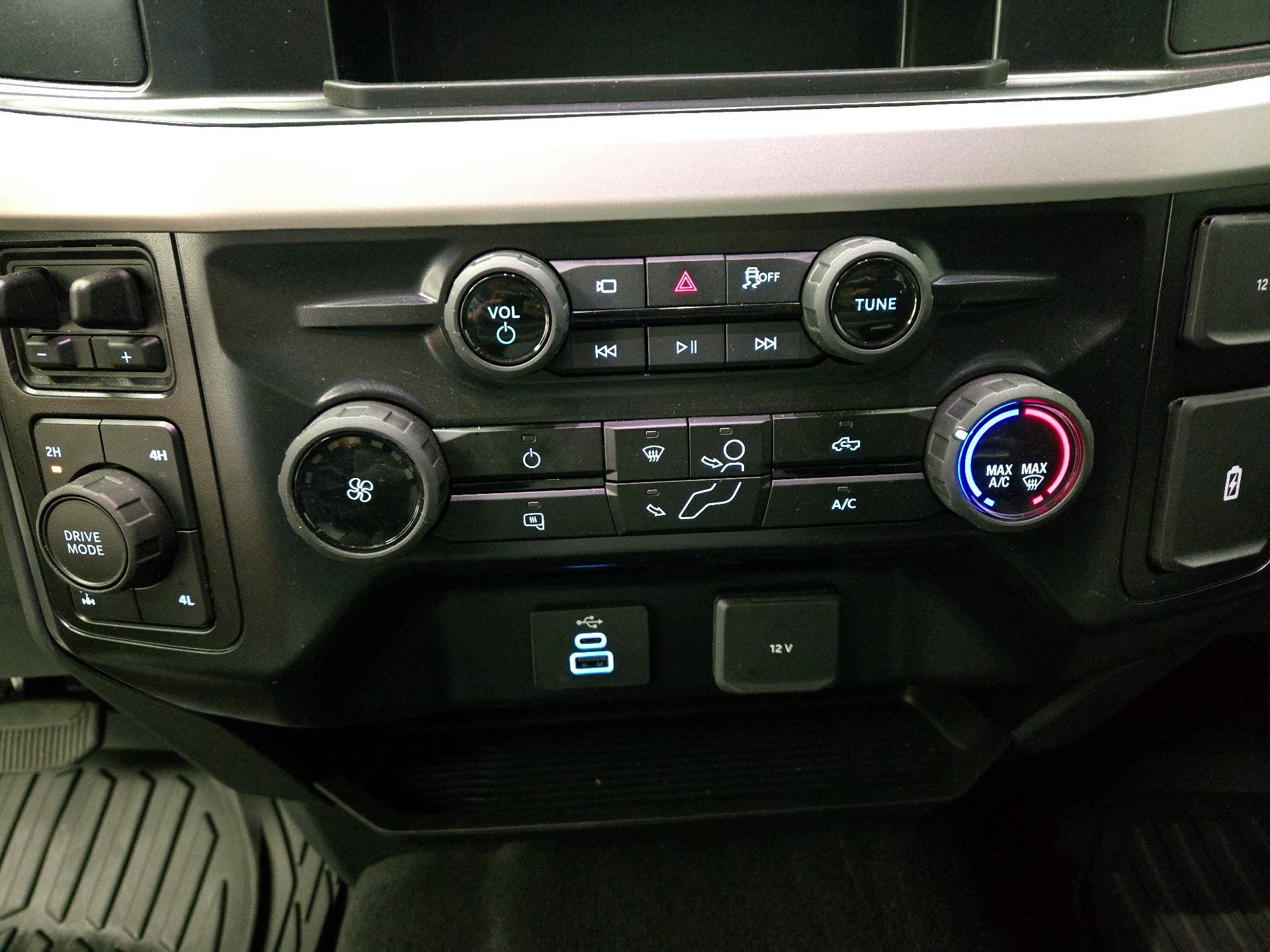 Thumbnail: 2026 Ford F-250 - 14