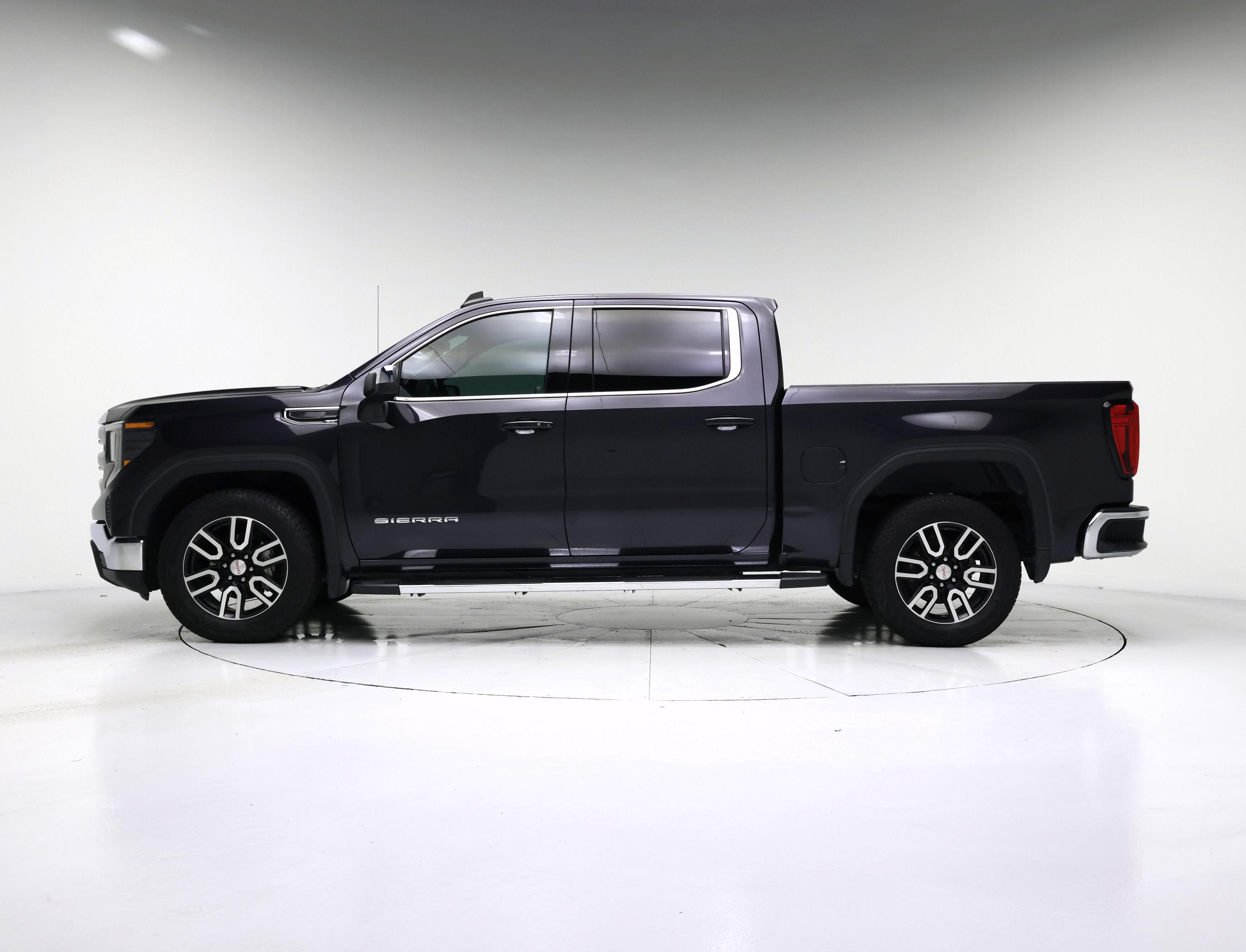 Thumbnail: 2022 GMC Sierra 1500 - 3