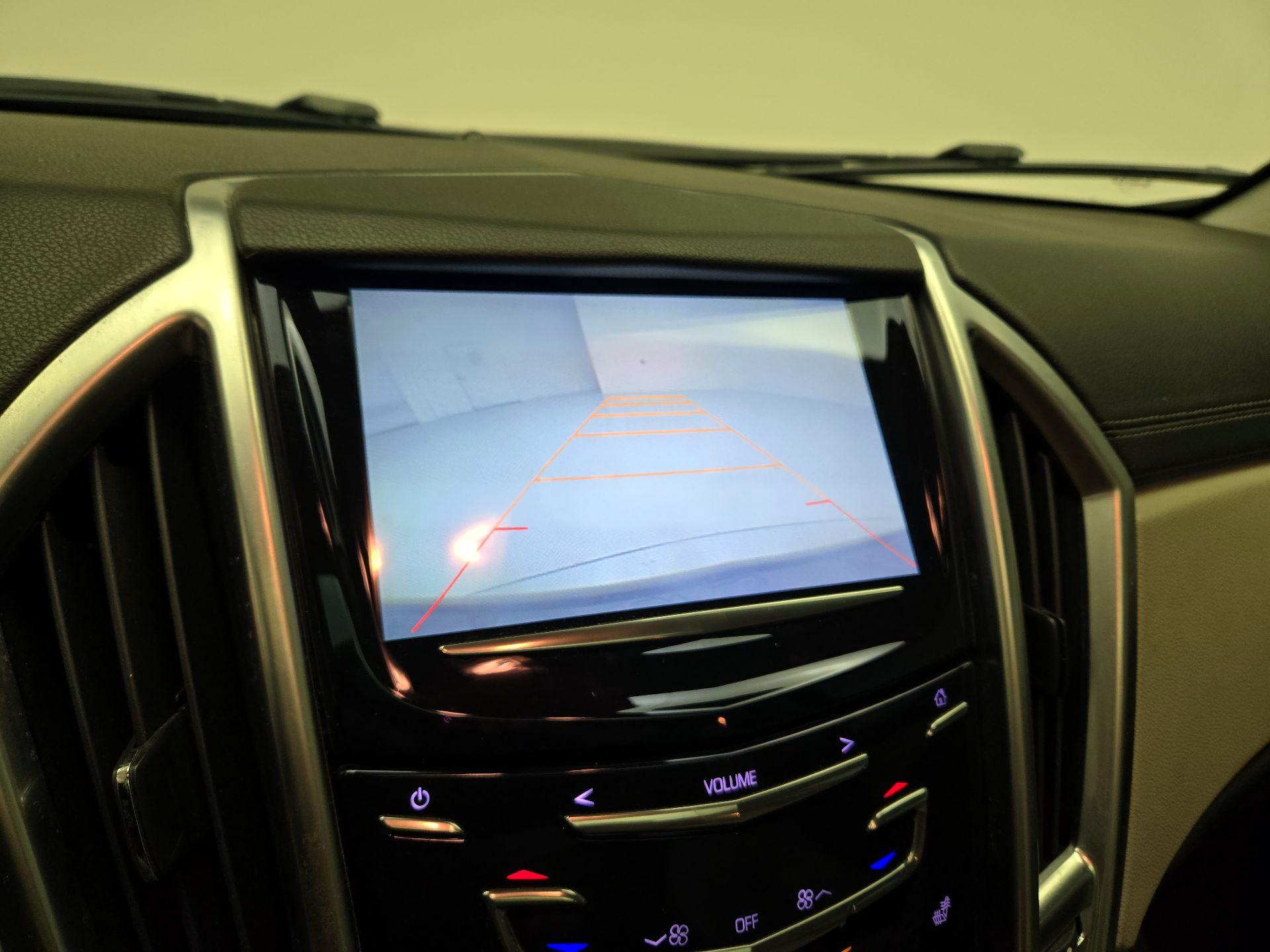 Thumbnail: 2015 Cadillac SRX - 15