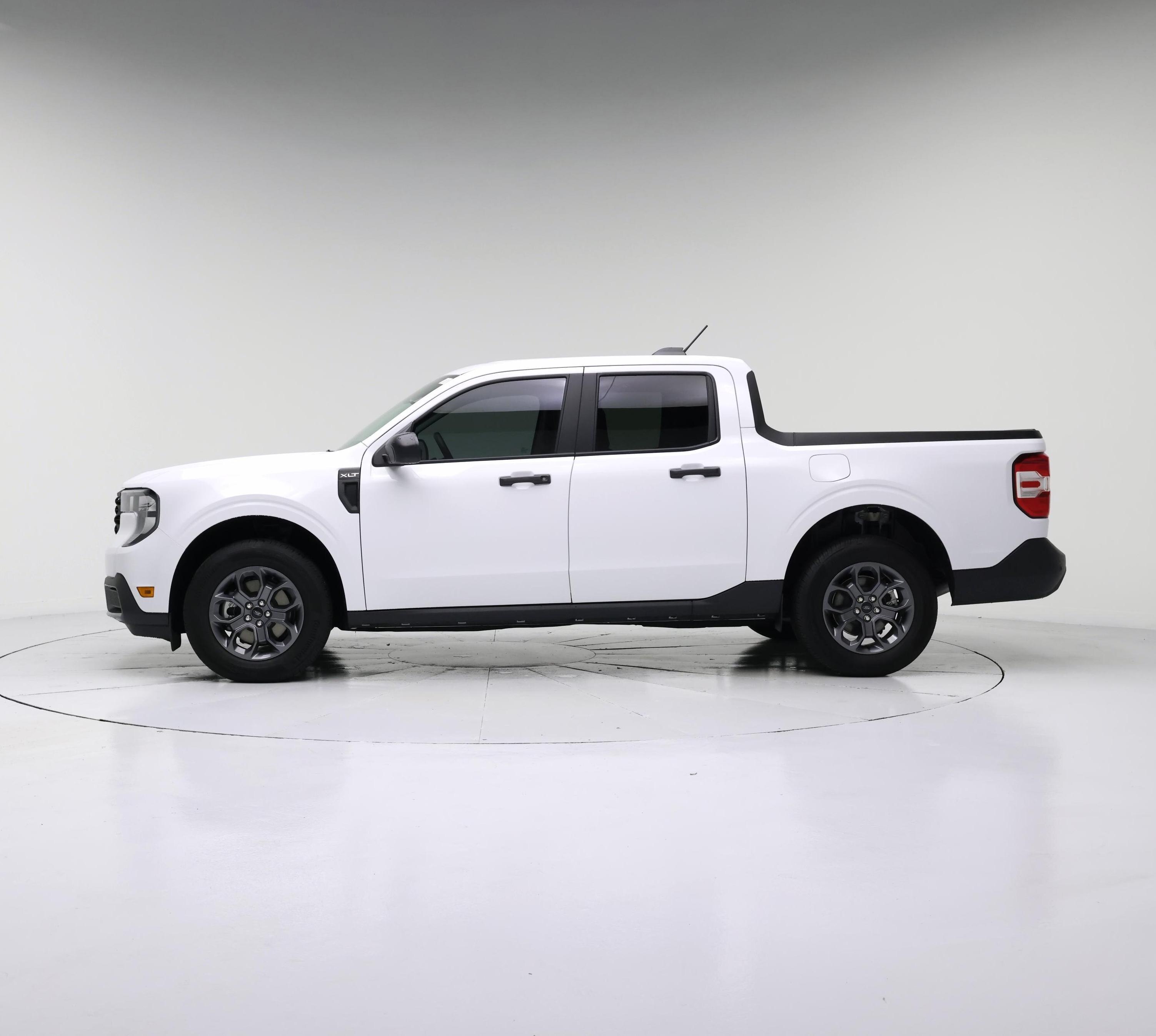 Thumbnail: 2026 Ford Maverick - 3