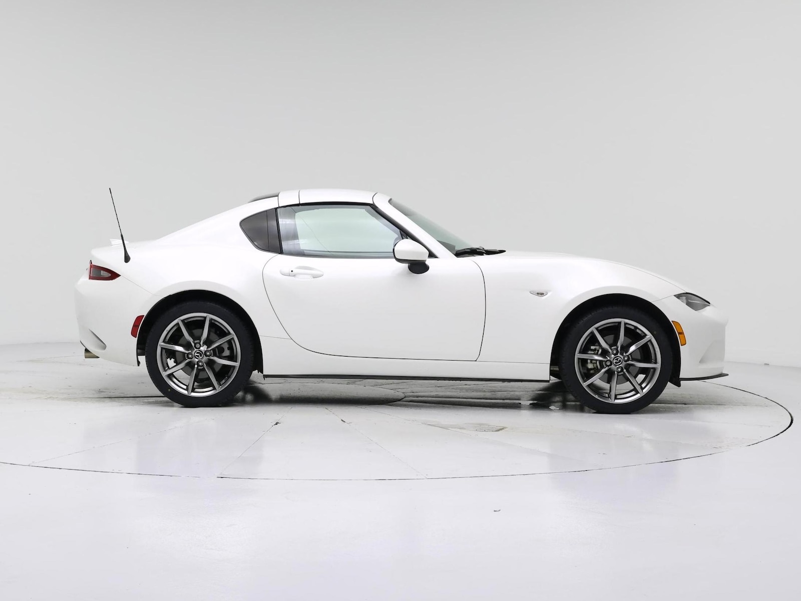 2022 Mazda MX-5 Miata RF Grand Touring - Photo 8
