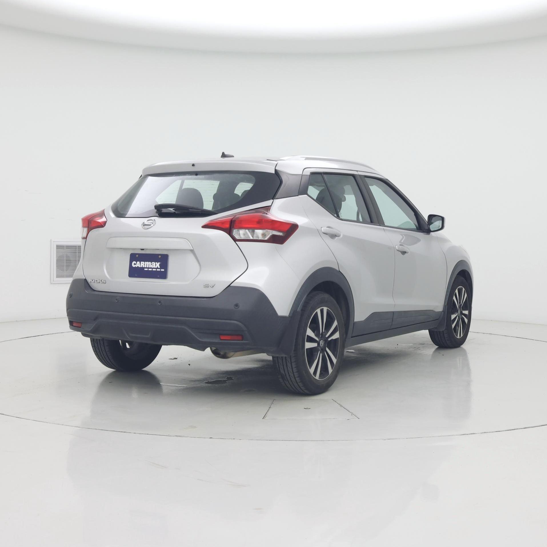 Thumbnail: 2020 Nissan Kicks - 8