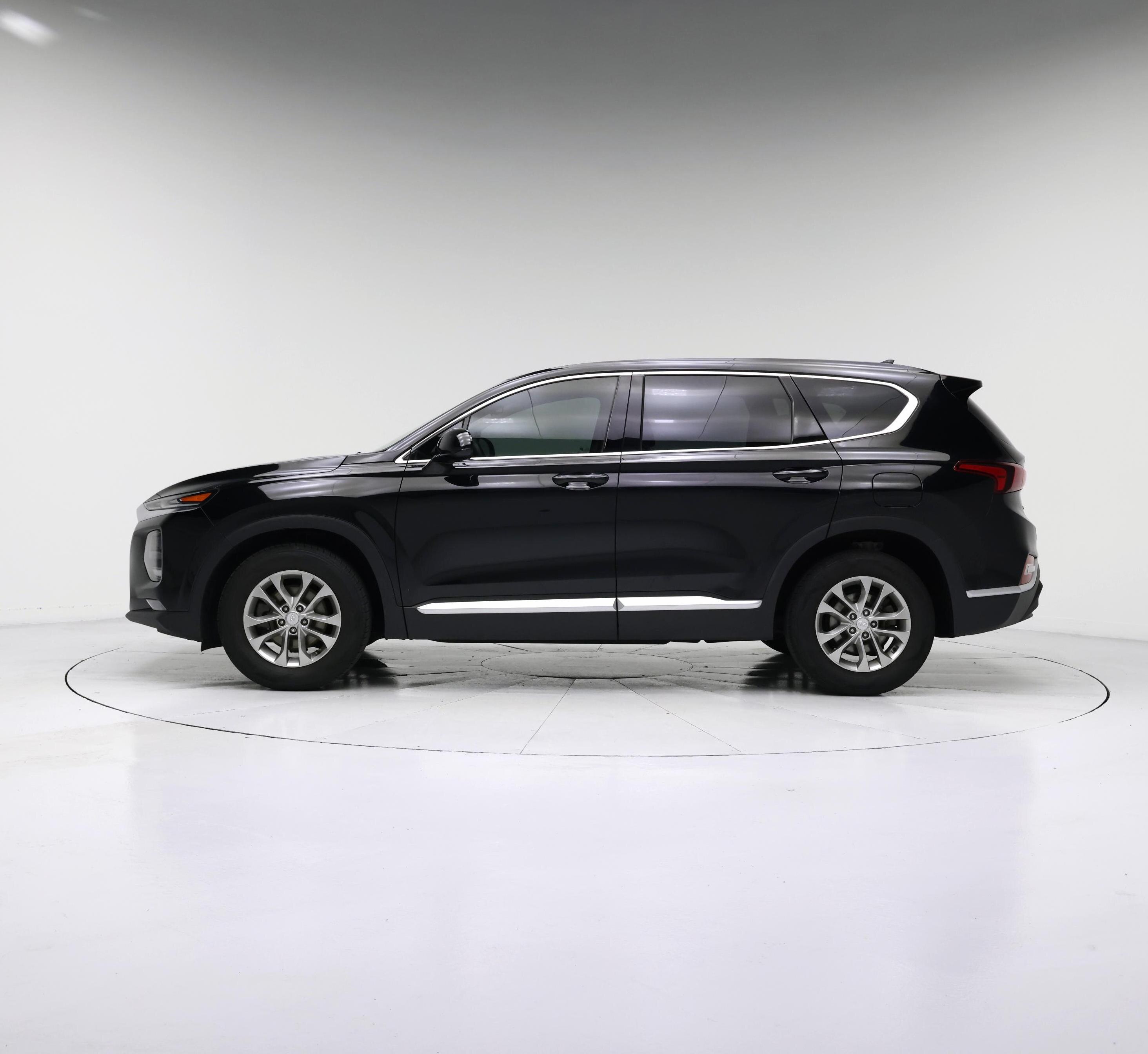 Thumbnail: 2020 Hyundai Santa Fe - 3