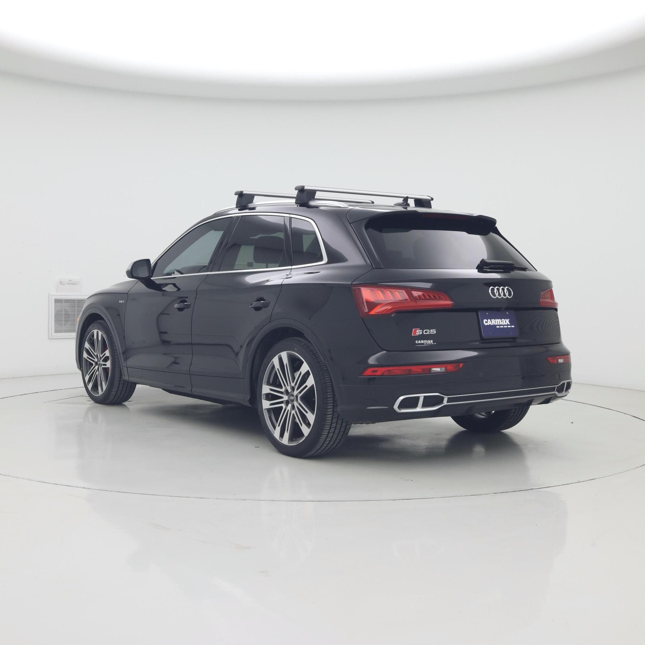 Thumbnail: 2018 Audi SQ5 - 2