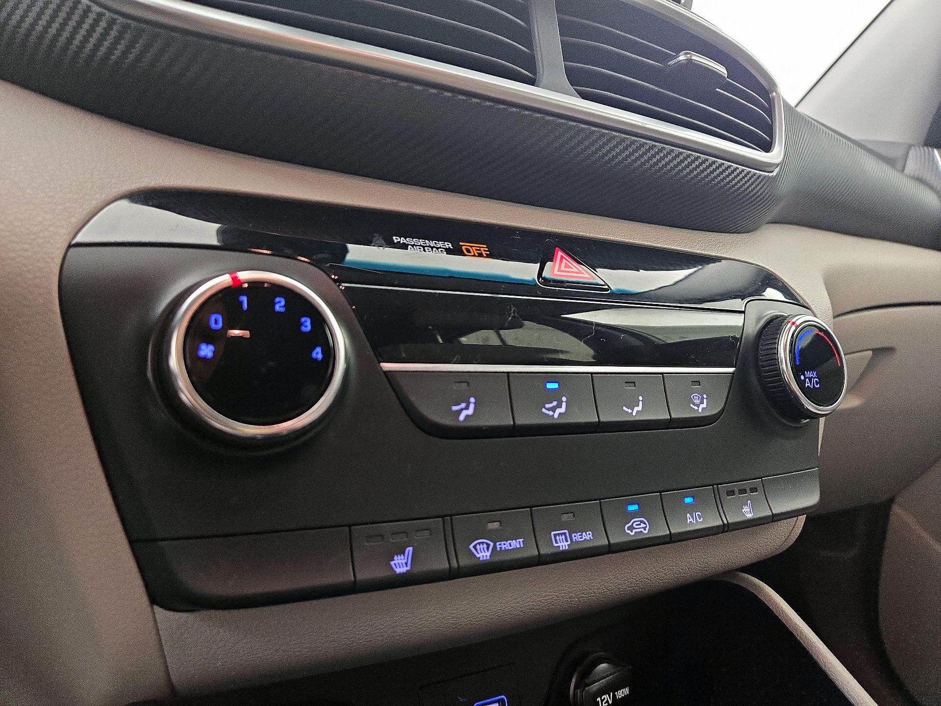 Thumbnail: 2019 Hyundai Tucson - 16