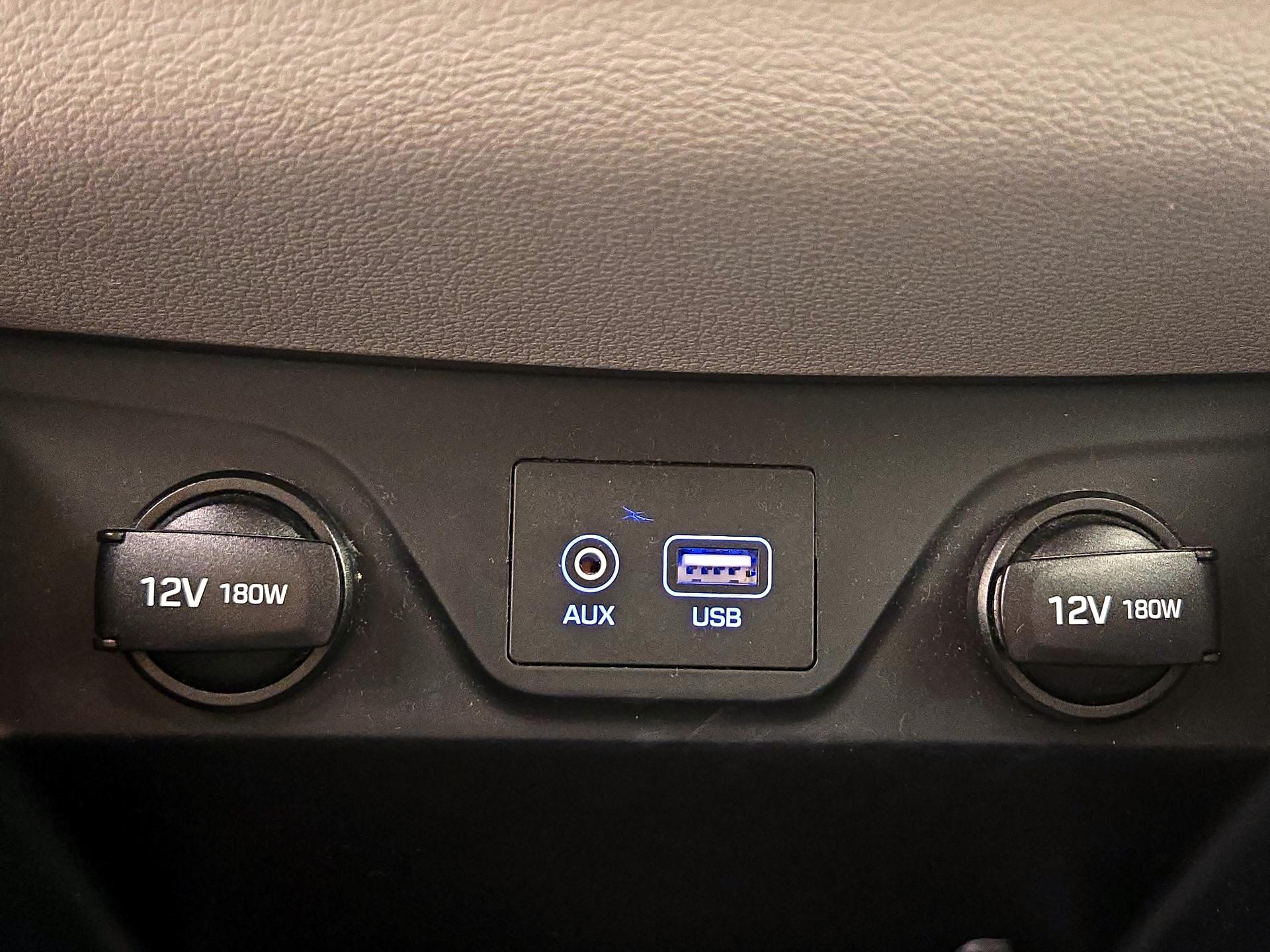 Thumbnail: 2019 Hyundai Tucson - 18
