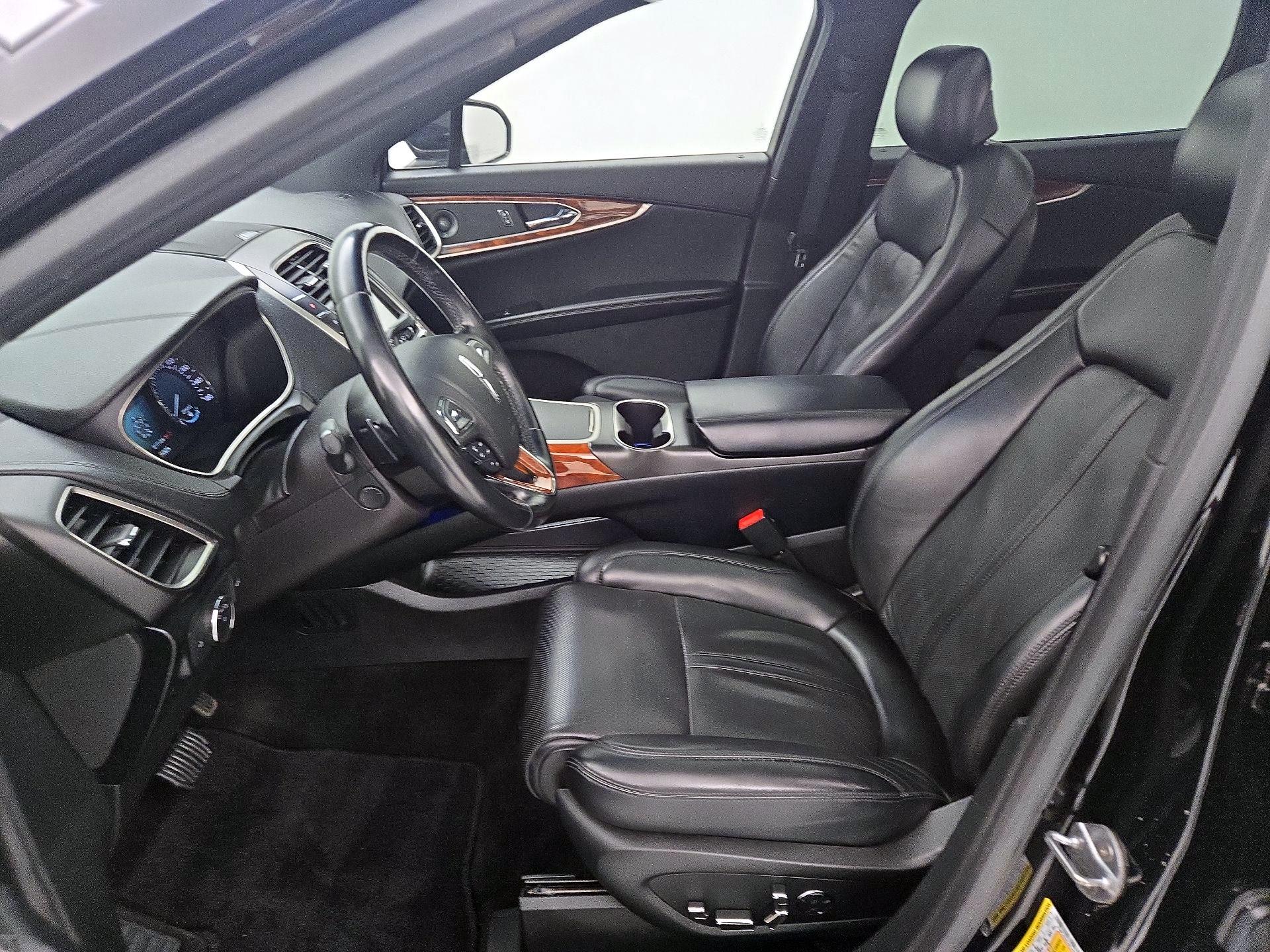 Thumbnail: 2018 Lincoln MKX - 11