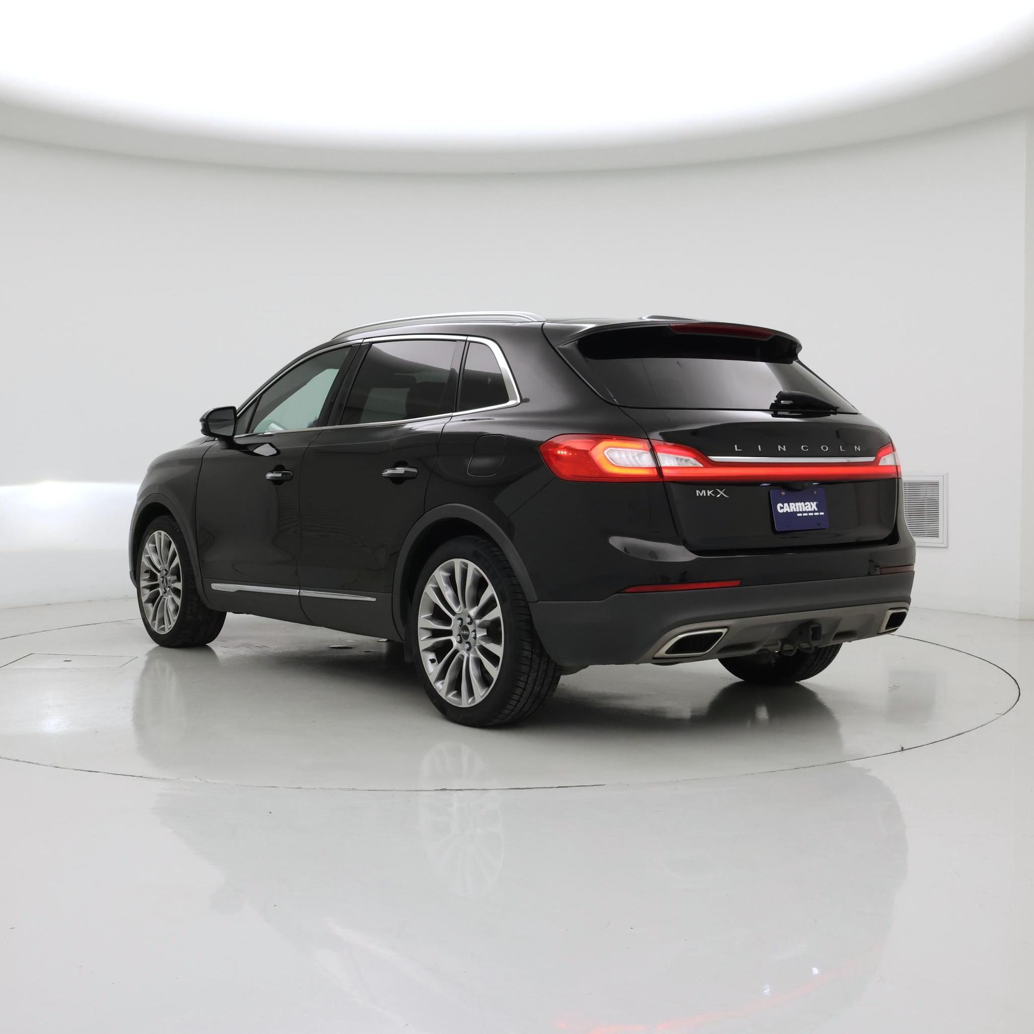 Thumbnail: 2018 Lincoln MKX - 2