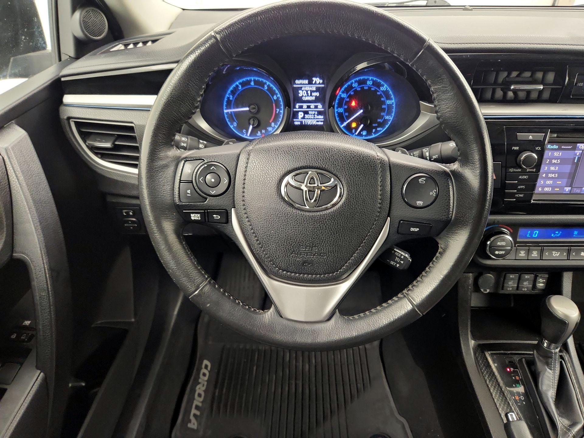 Thumbnail: 2016 Toyota Corolla - 10