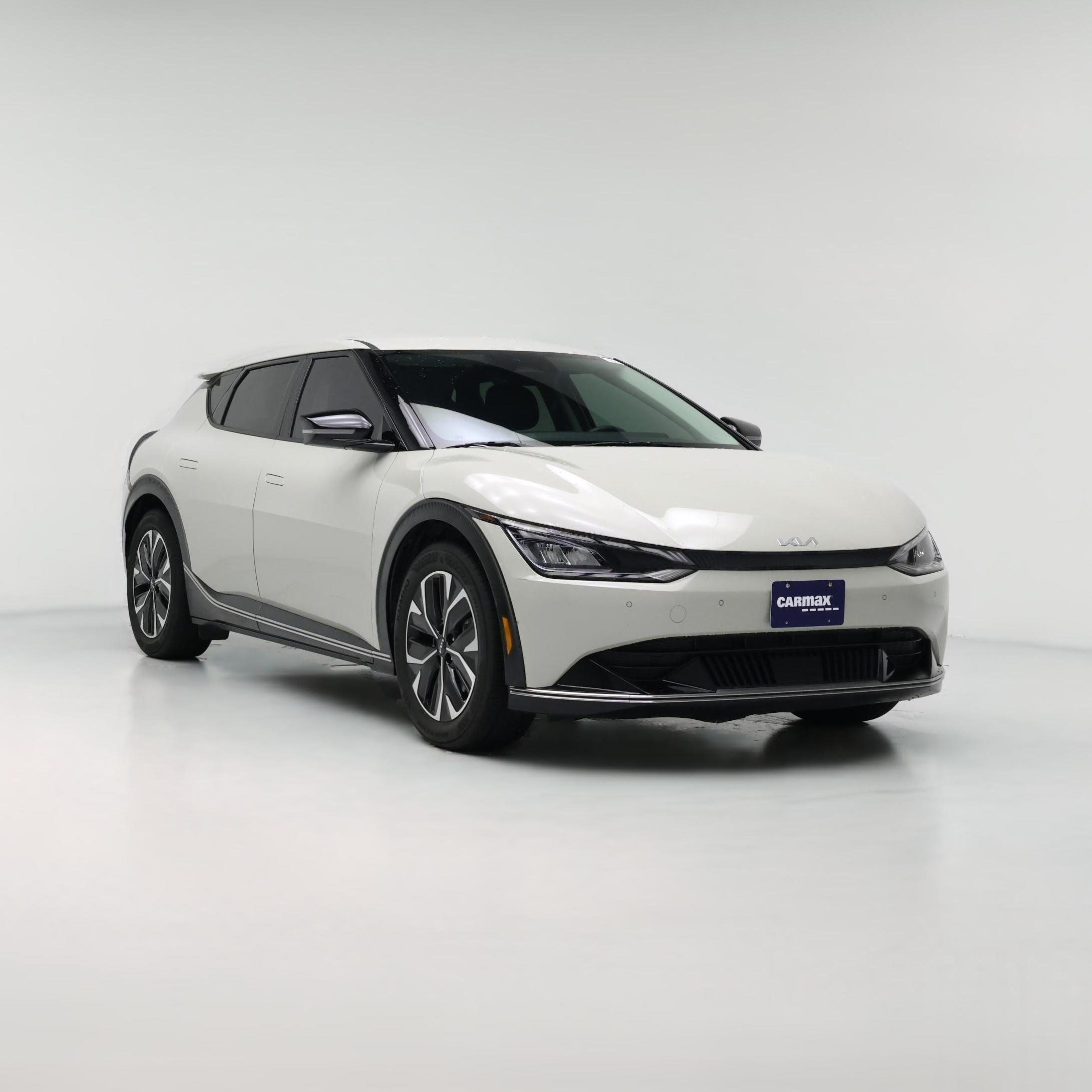 Thumbnail: 2022 Kia EV6 - 1