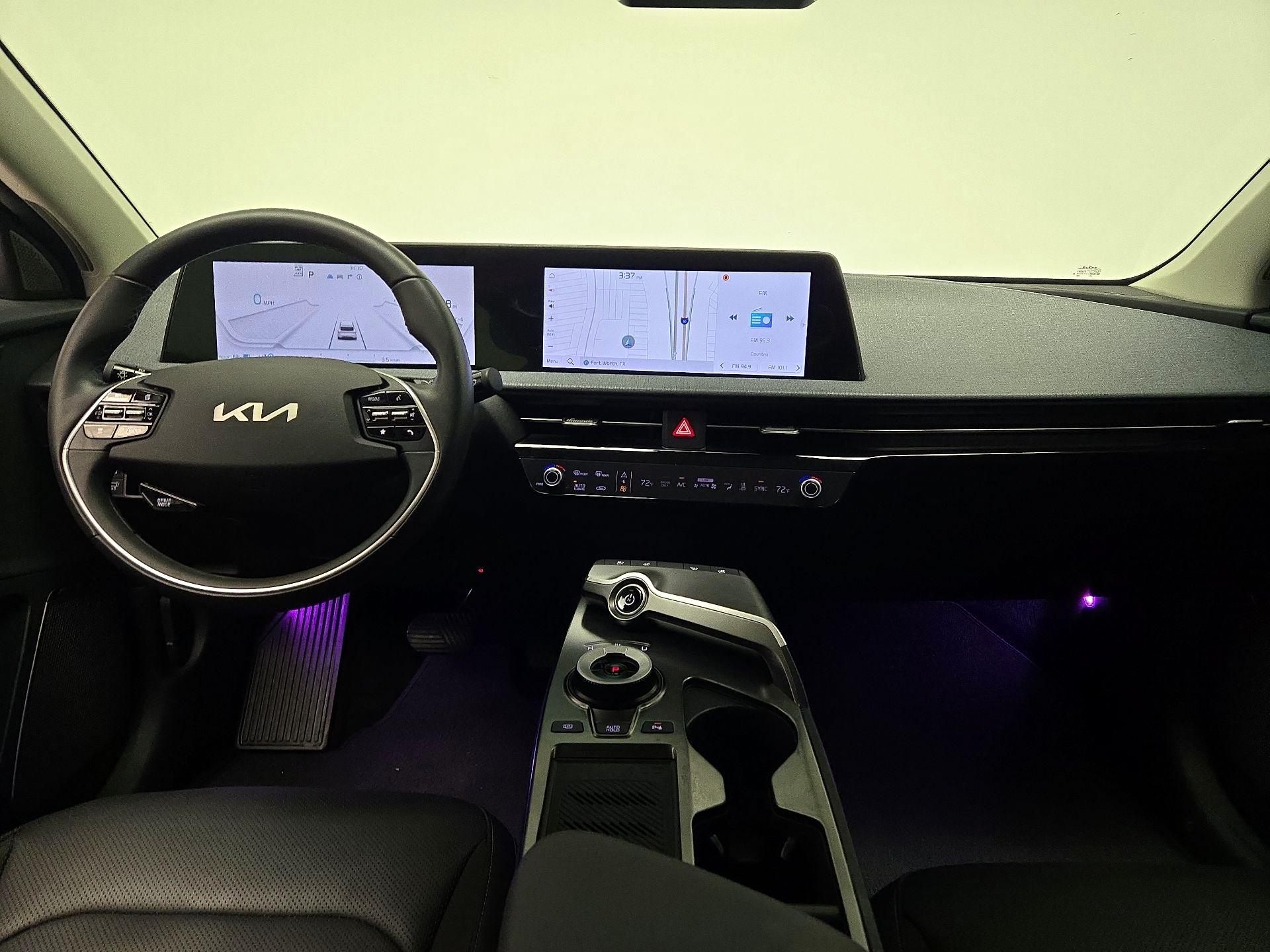 Thumbnail: 2022 Kia EV6 - 9