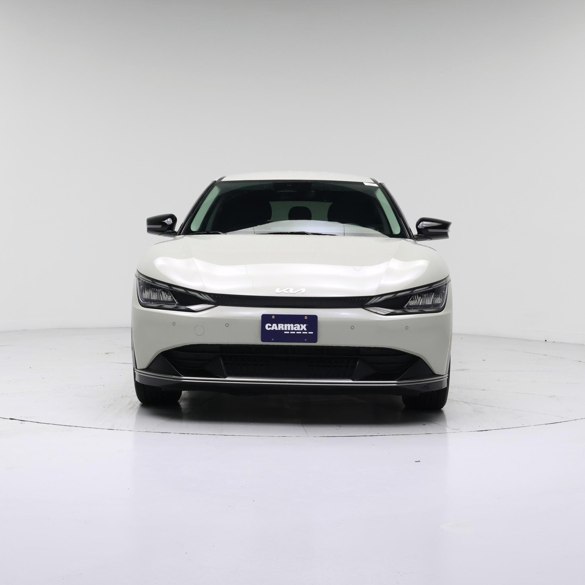 Thumbnail: 2022 Kia EV6 - 5