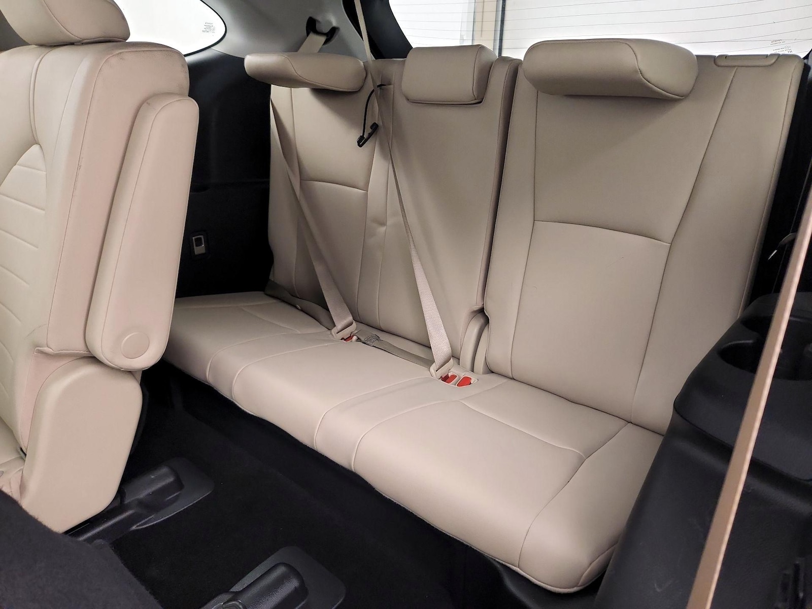 2020 Toyota Highlander XLE - Photo 22