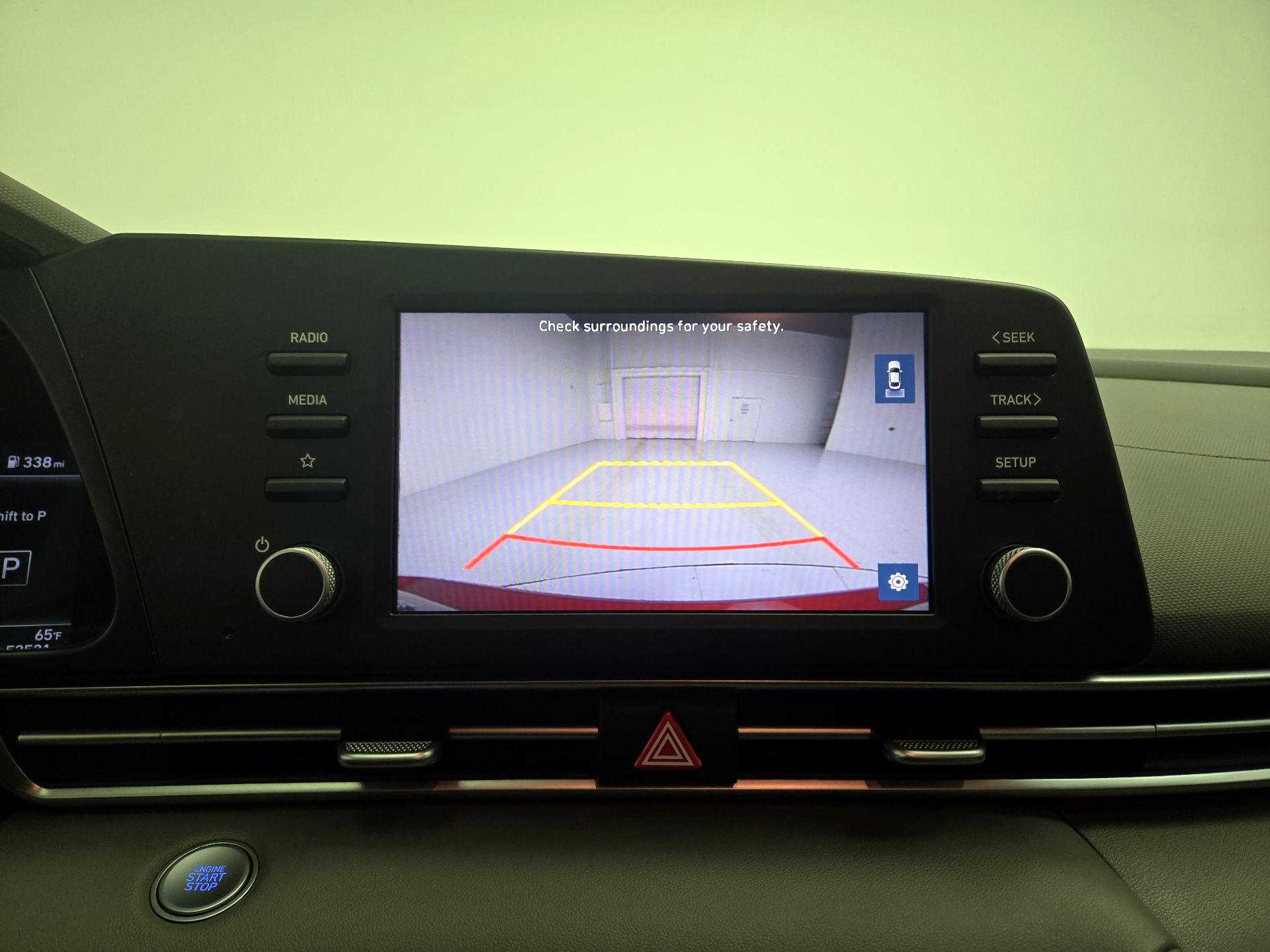 Thumbnail: 2023 Hyundai Elantra - 14