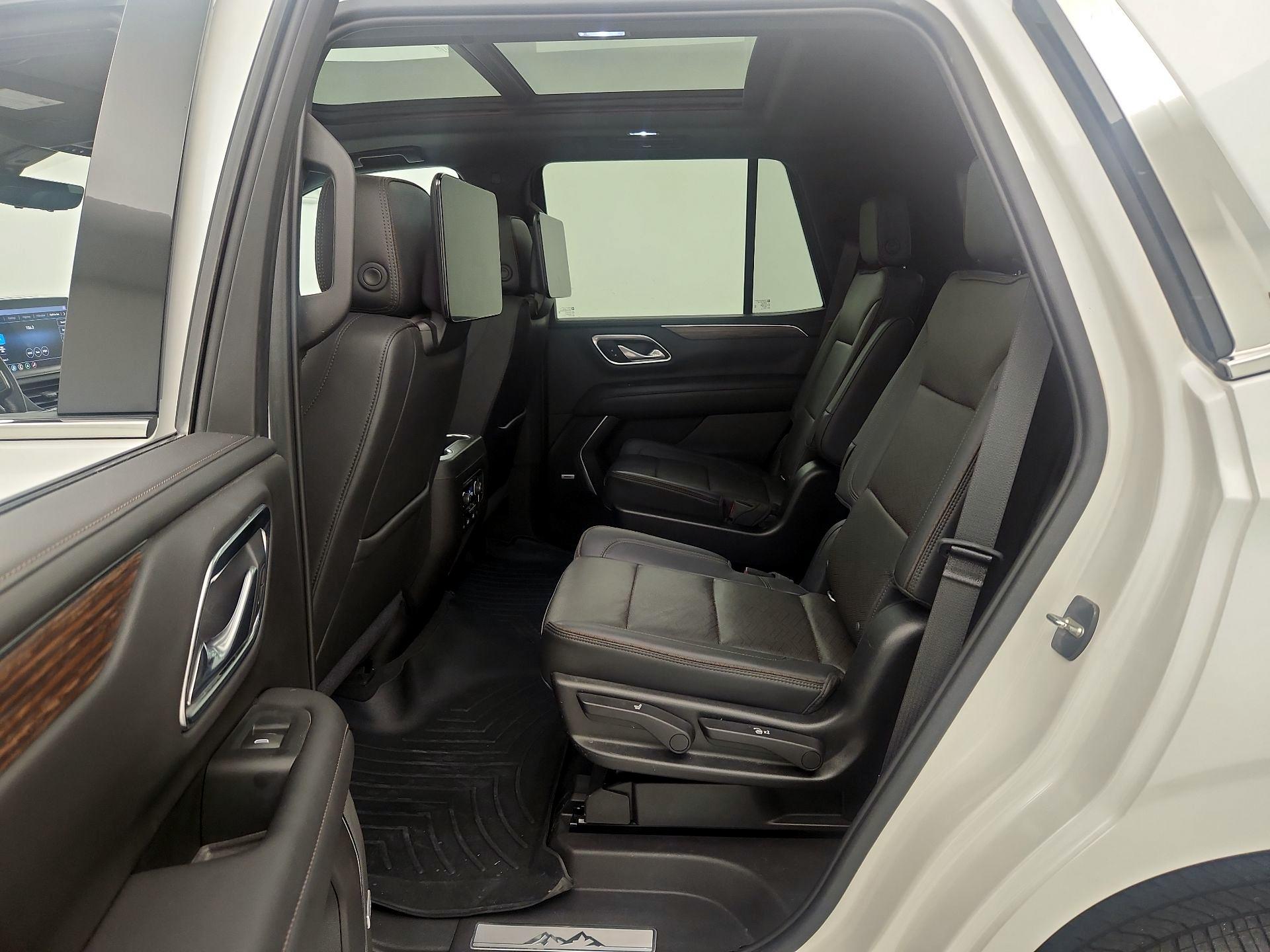 Thumbnail: 2021 Chevrolet Tahoe - 20