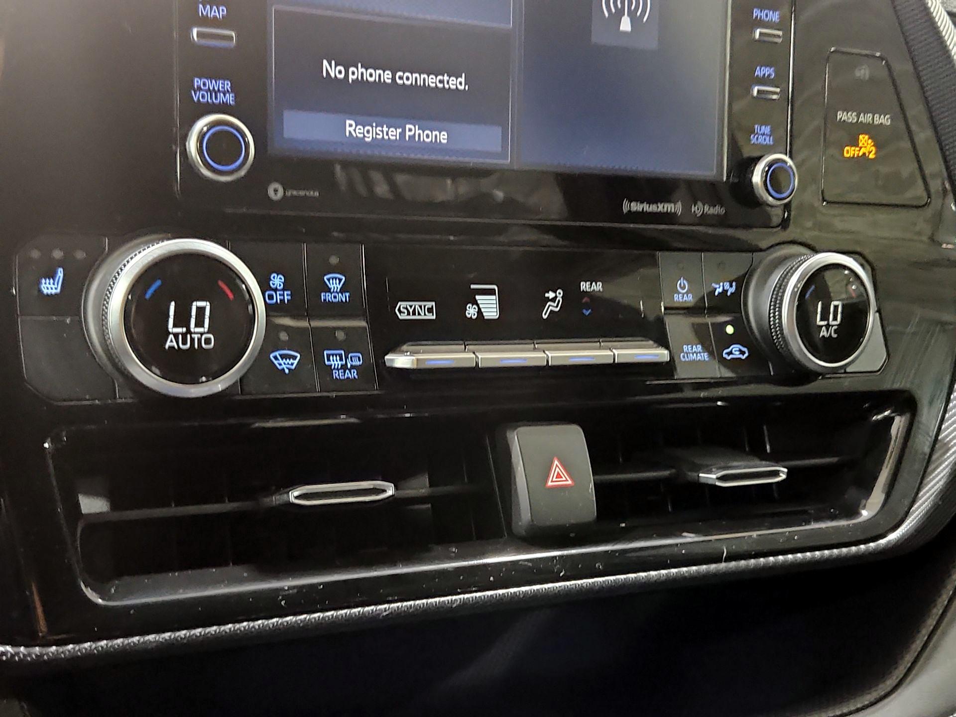 Thumbnail: 2021 Toyota Highlander - 16