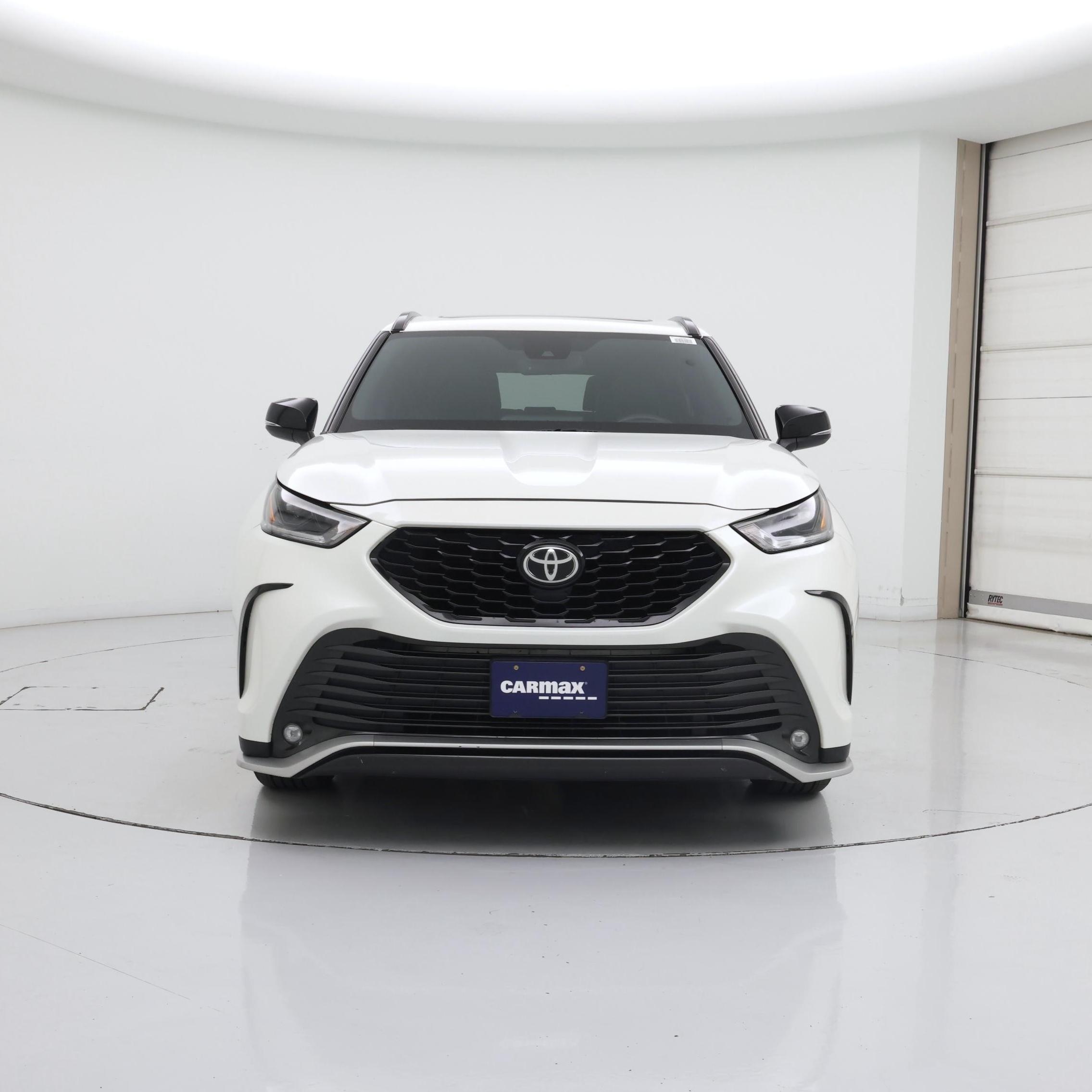 Thumbnail: 2021 Toyota Highlander - 5