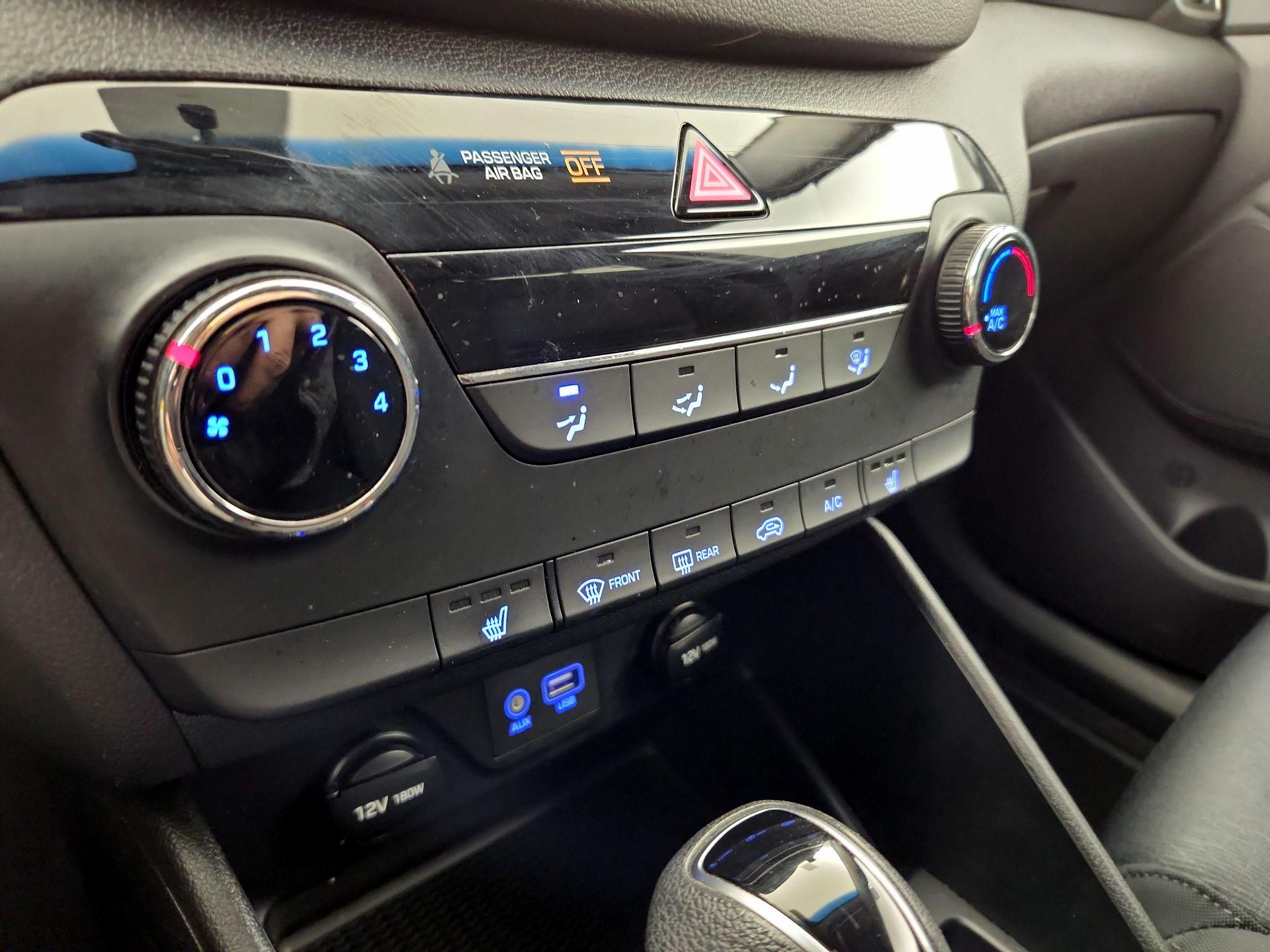 Thumbnail: 2018 Hyundai Tucson - 16