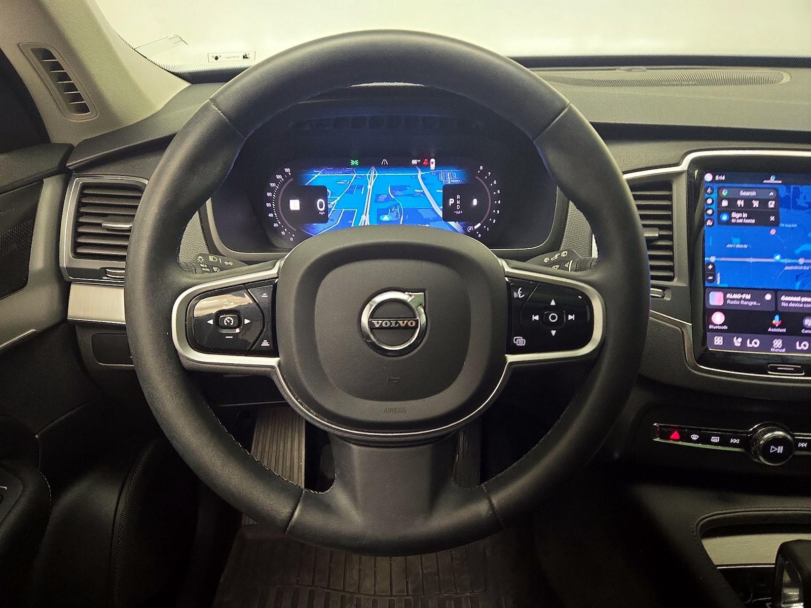 2023 Volvo XC90 Core - Photo 11