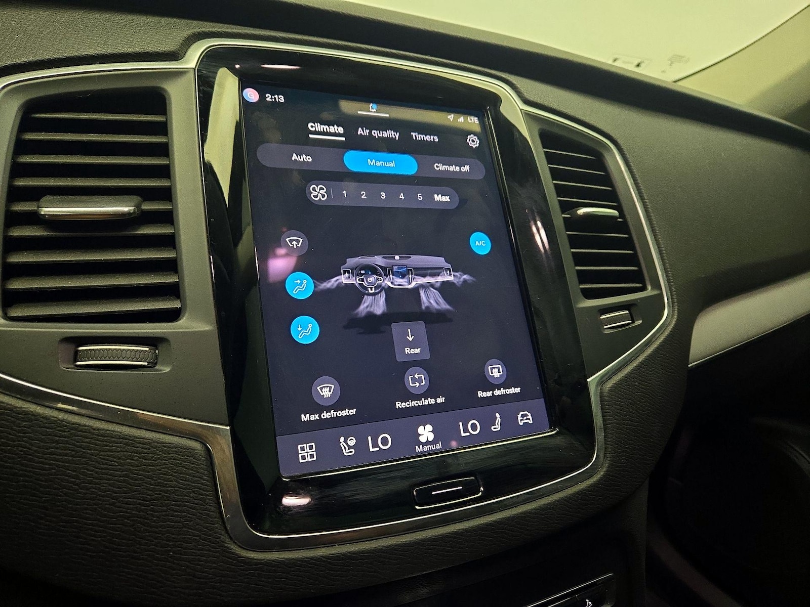 2023 Volvo XC90 Core - Photo 18