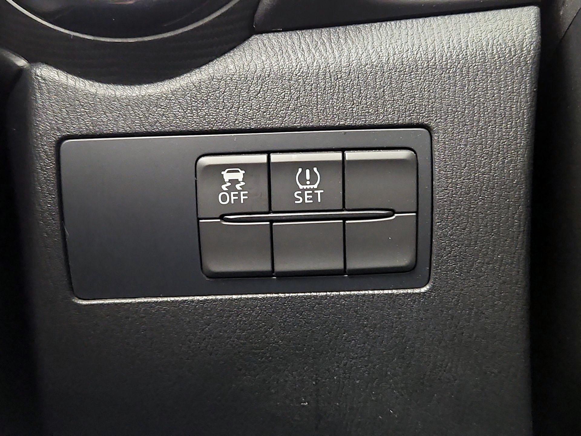 Thumbnail: 2016 Scion iA - 13