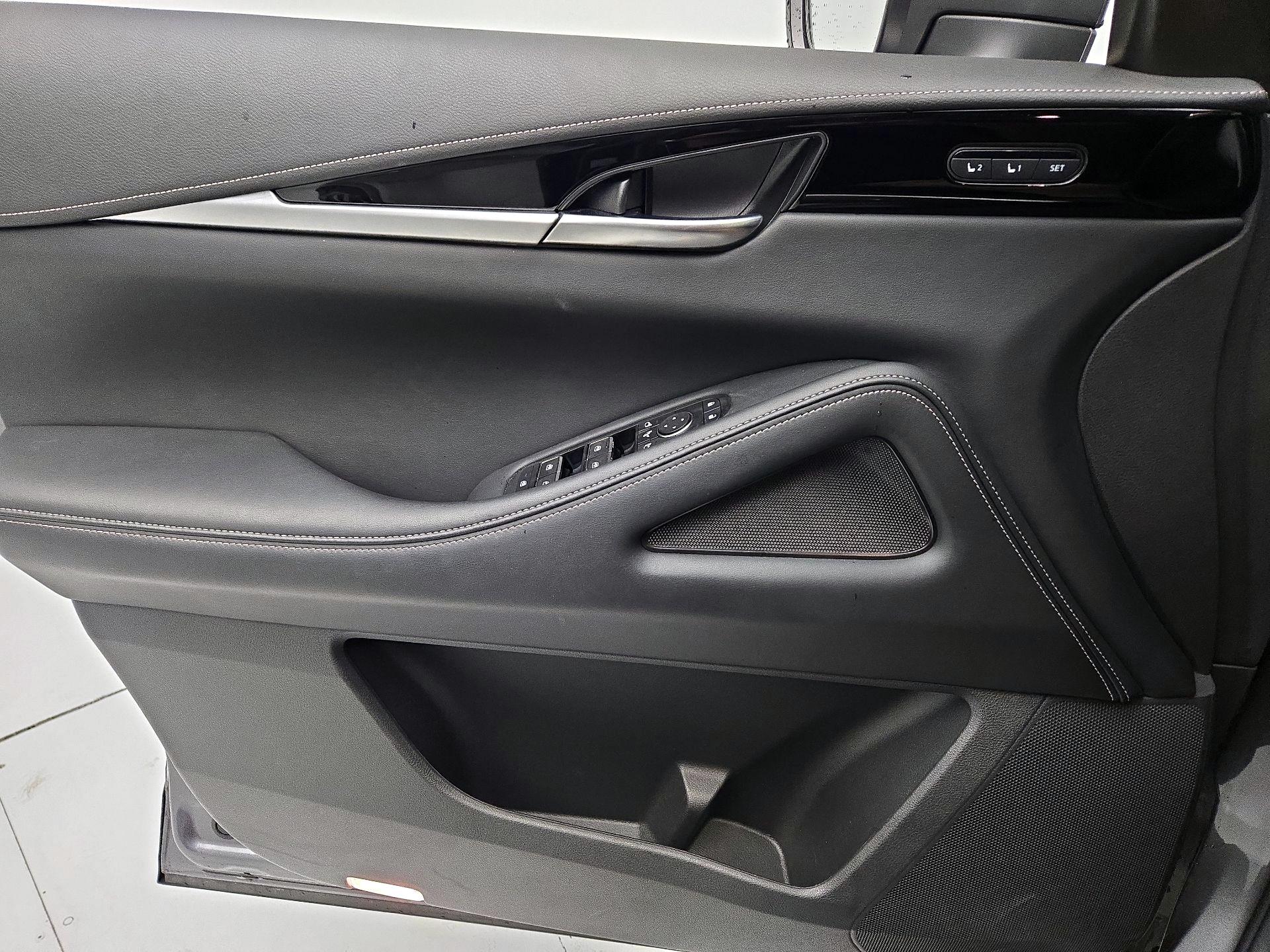Thumbnail: 2025 INFINITI QX60 - 12