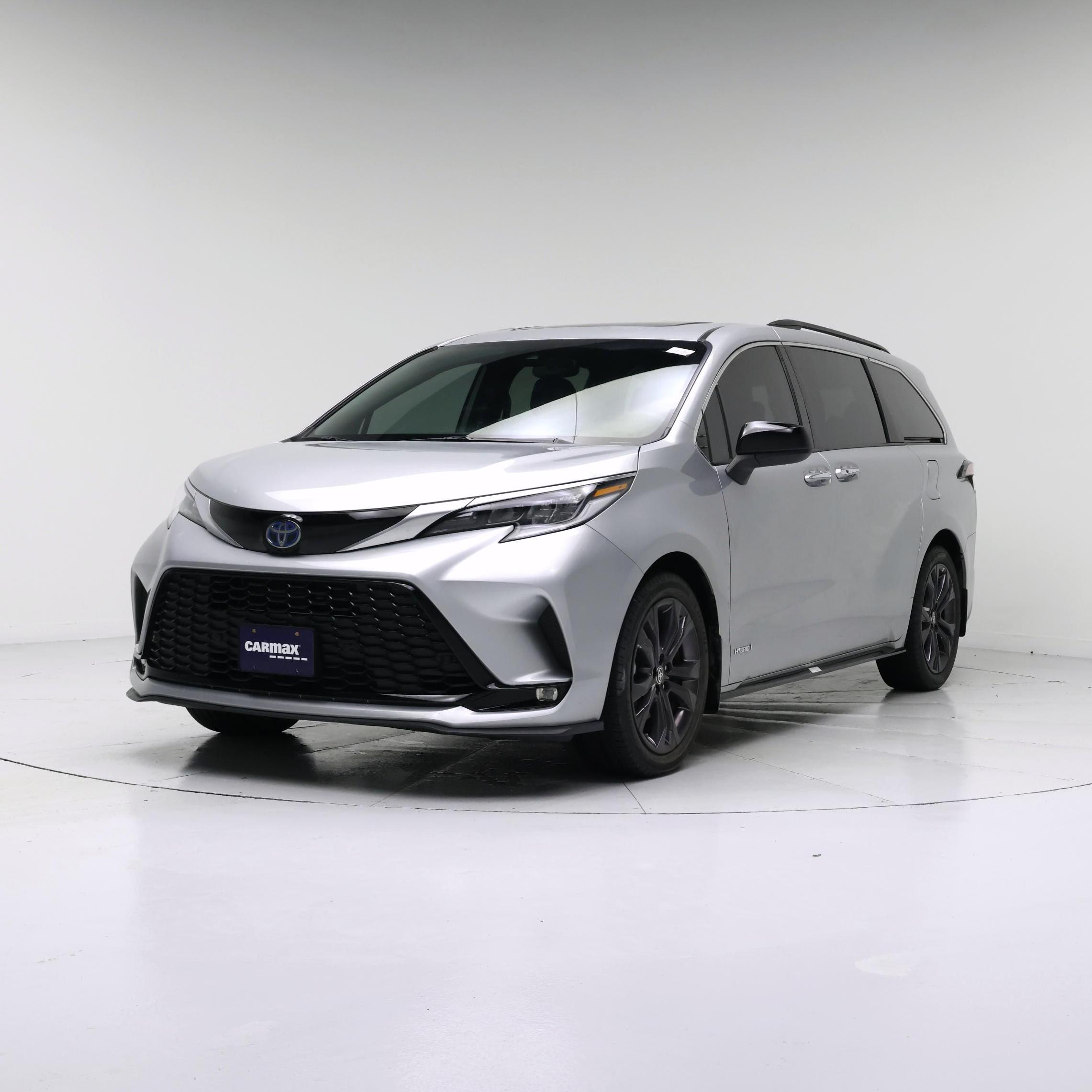 Thumbnail: 2021 Toyota Sienna - 4