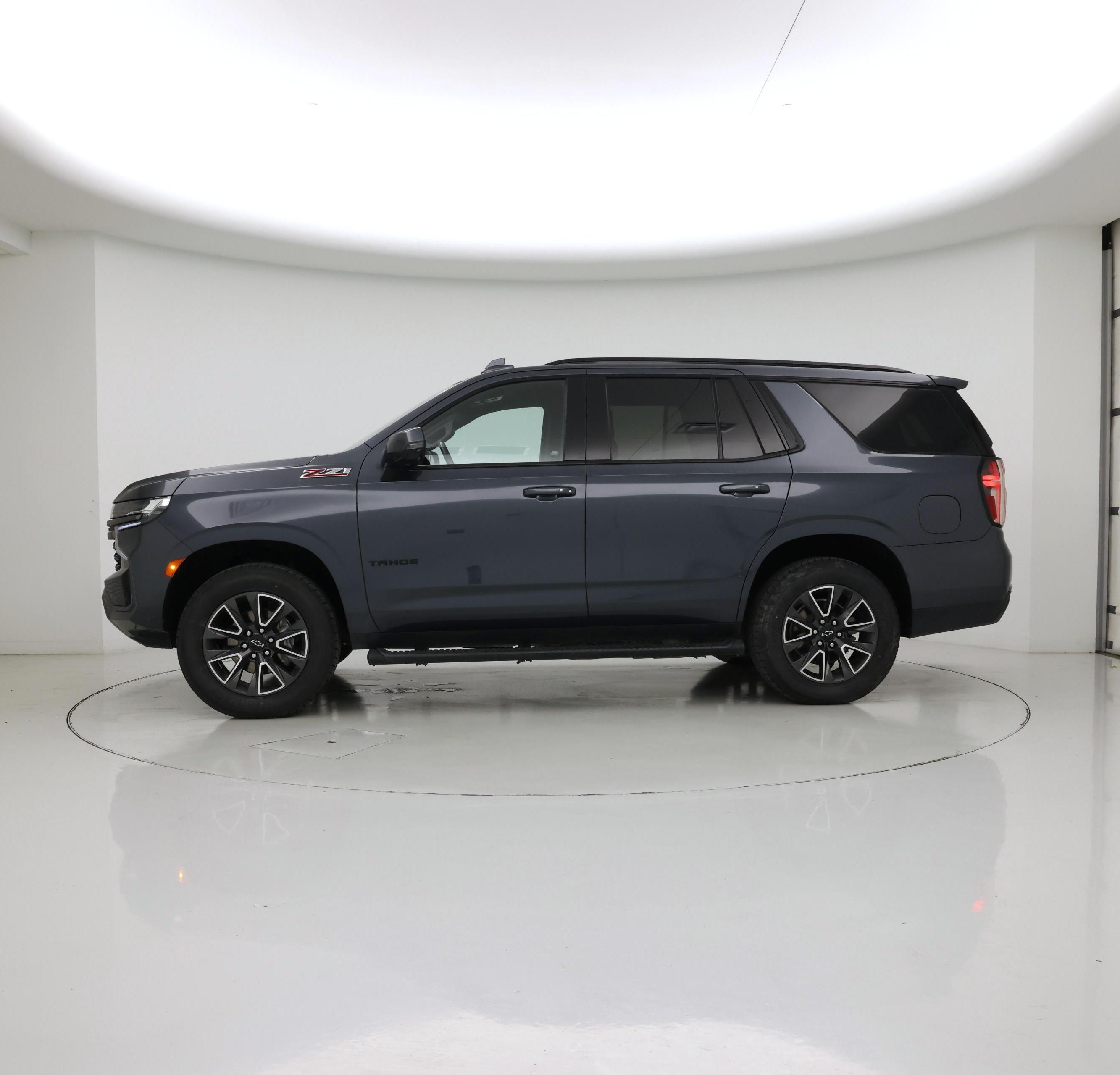 Thumbnail: 2021 Chevrolet Tahoe - 3