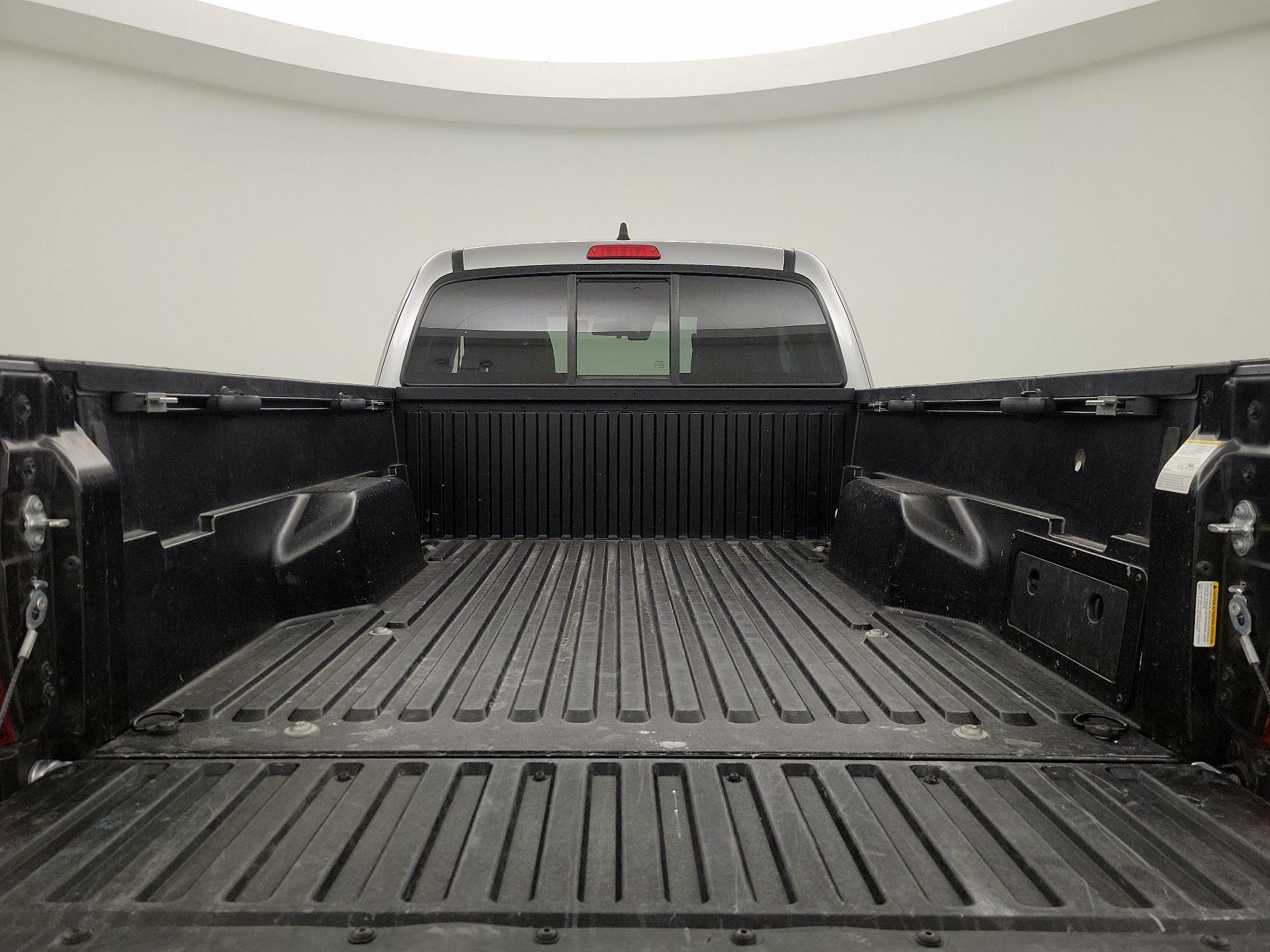 Thumbnail: 2022 Toyota Tacoma - 20