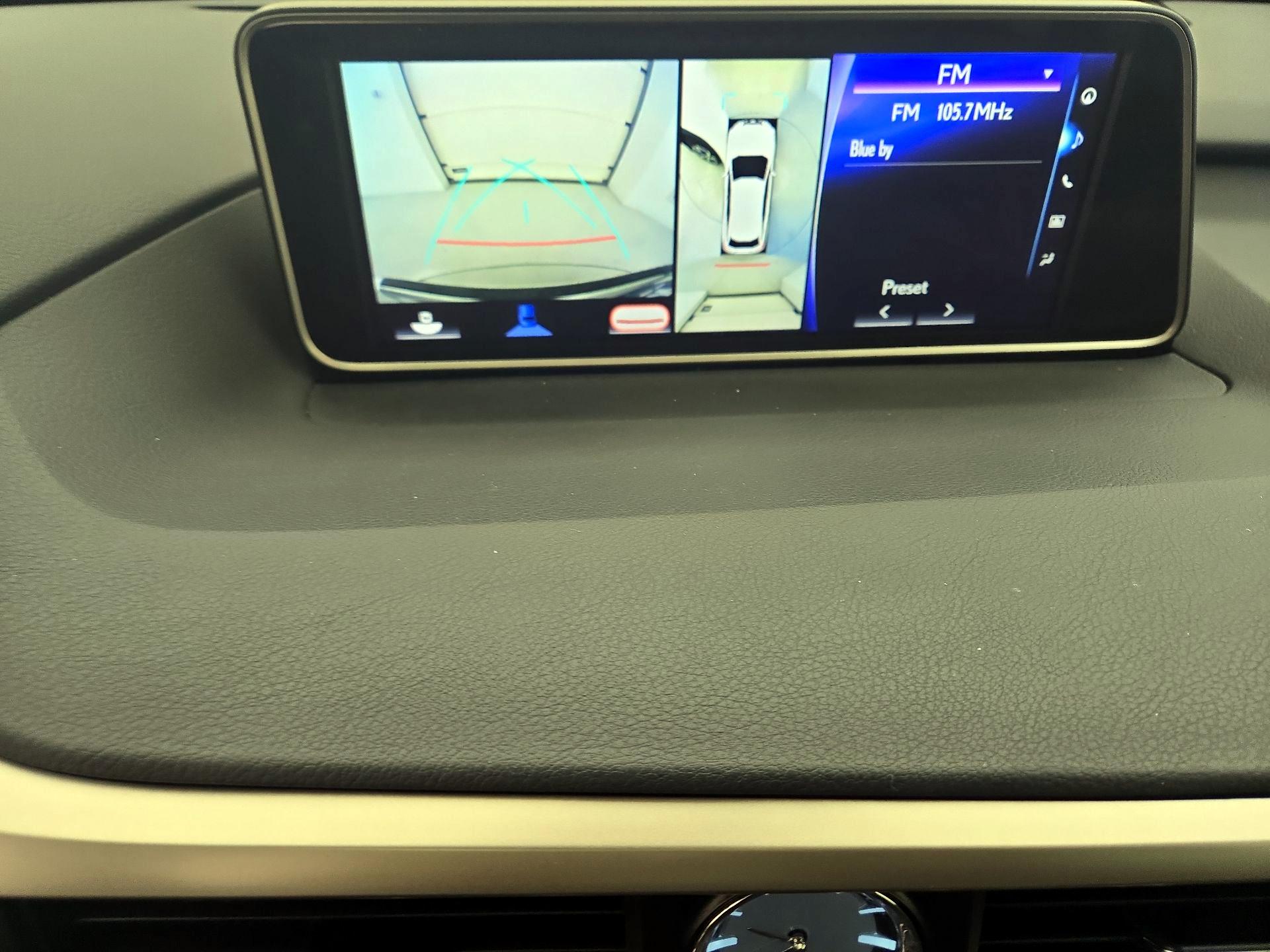Thumbnail: 2019 Lexus RX - 15