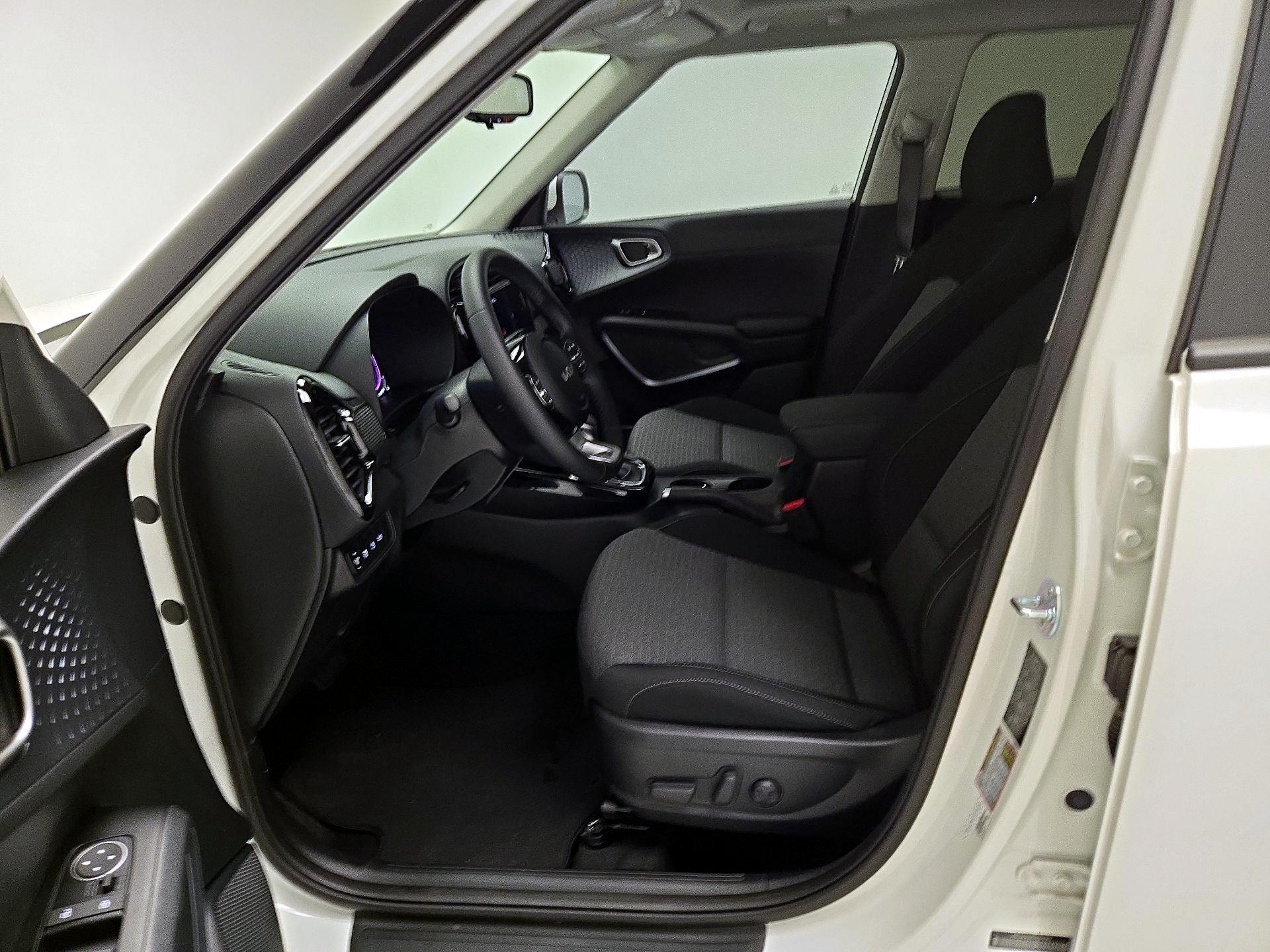 Thumbnail: 2025 Kia Soul - 11
