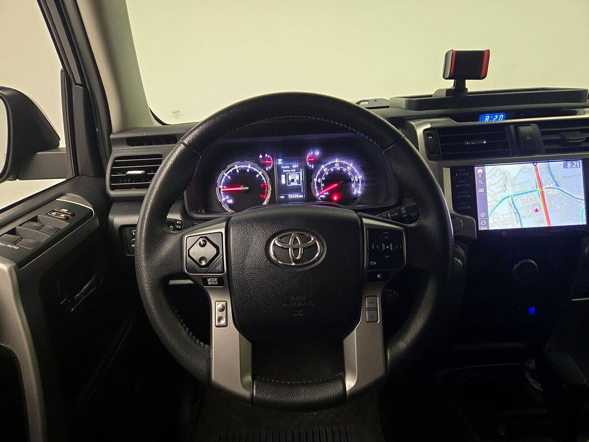 Thumbnail: 2022 Toyota 4Runner - 10