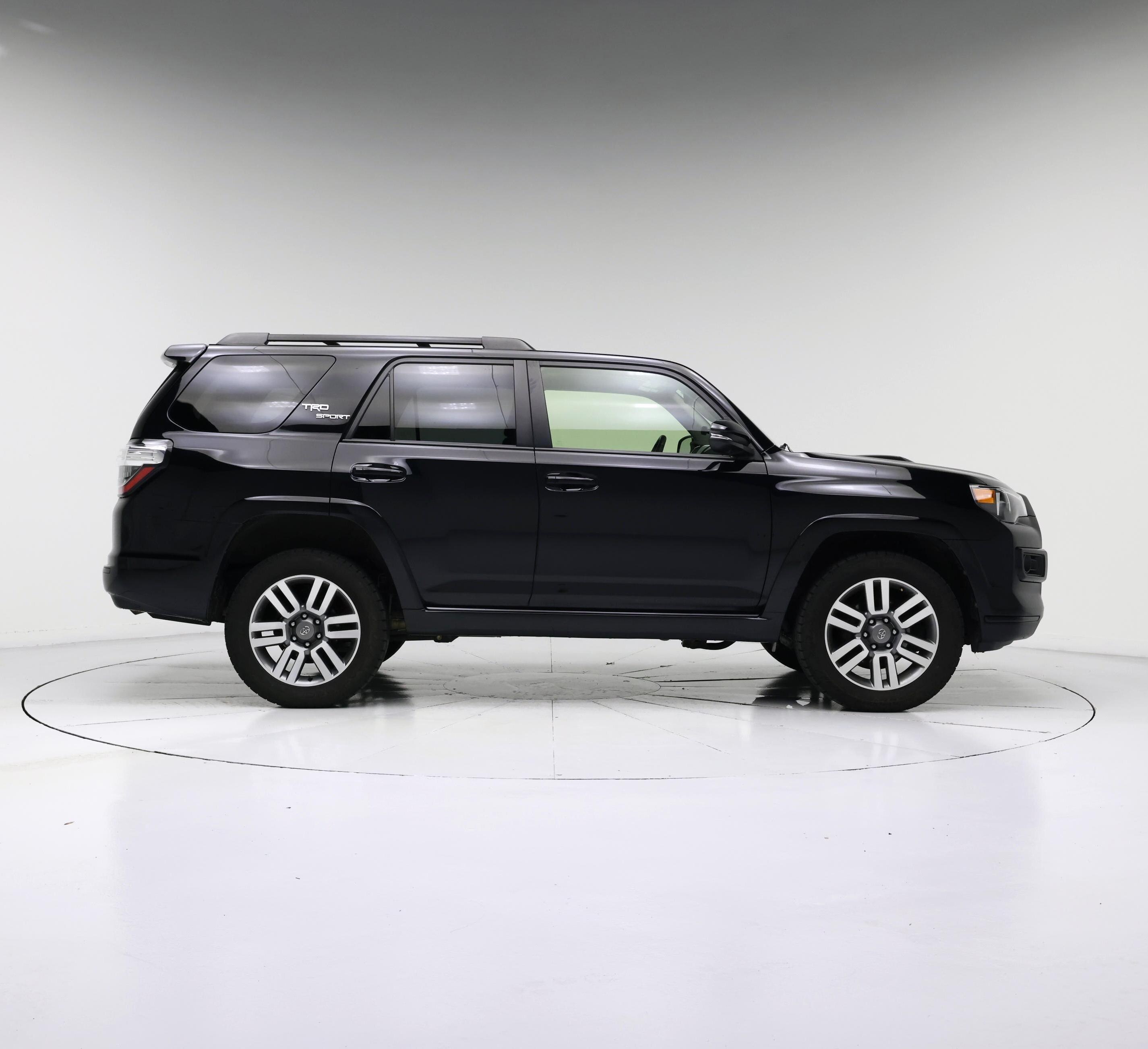 Thumbnail: 2022 Toyota 4Runner - 7