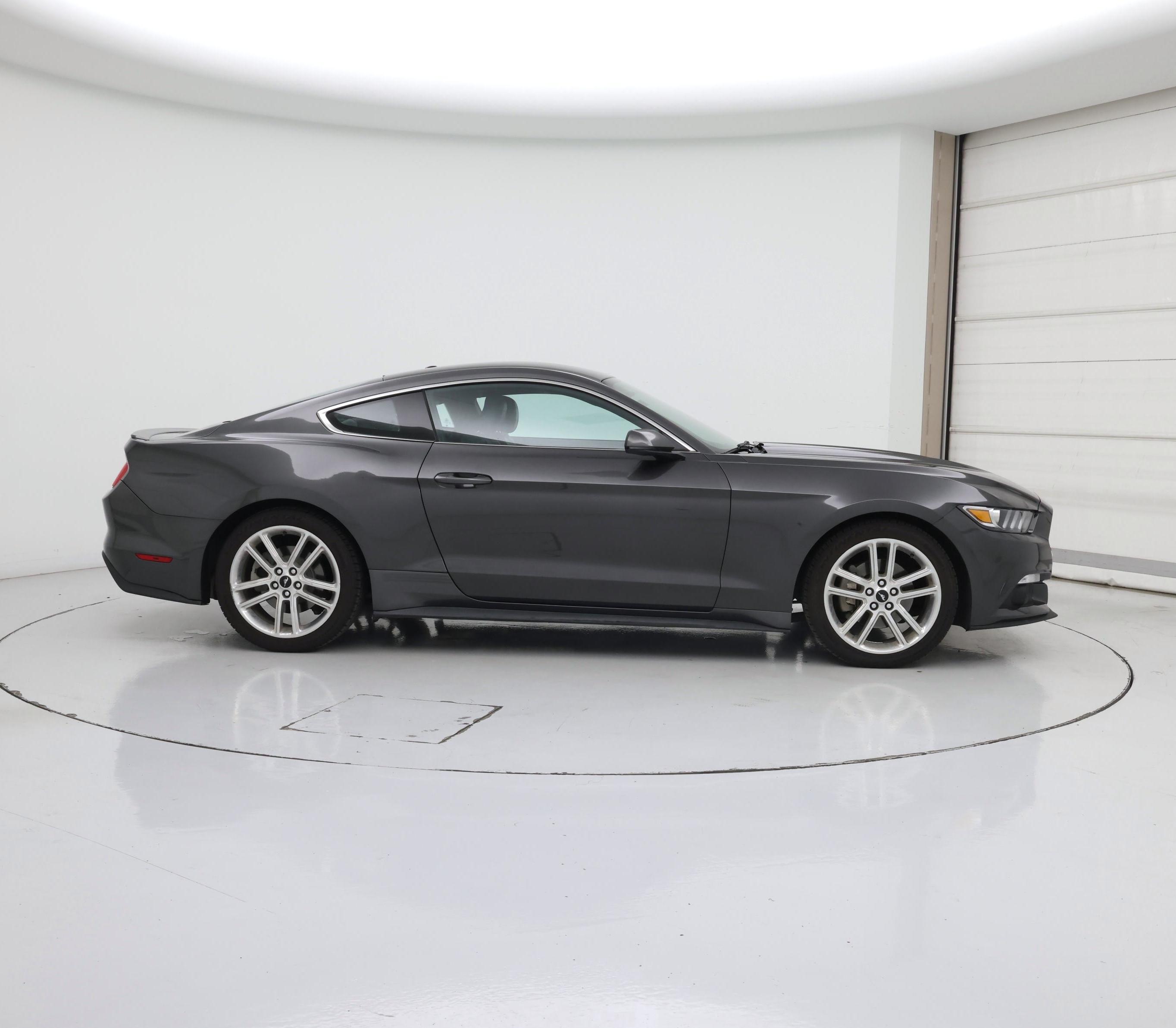 Thumbnail: 2017 Ford Mustang - 7
