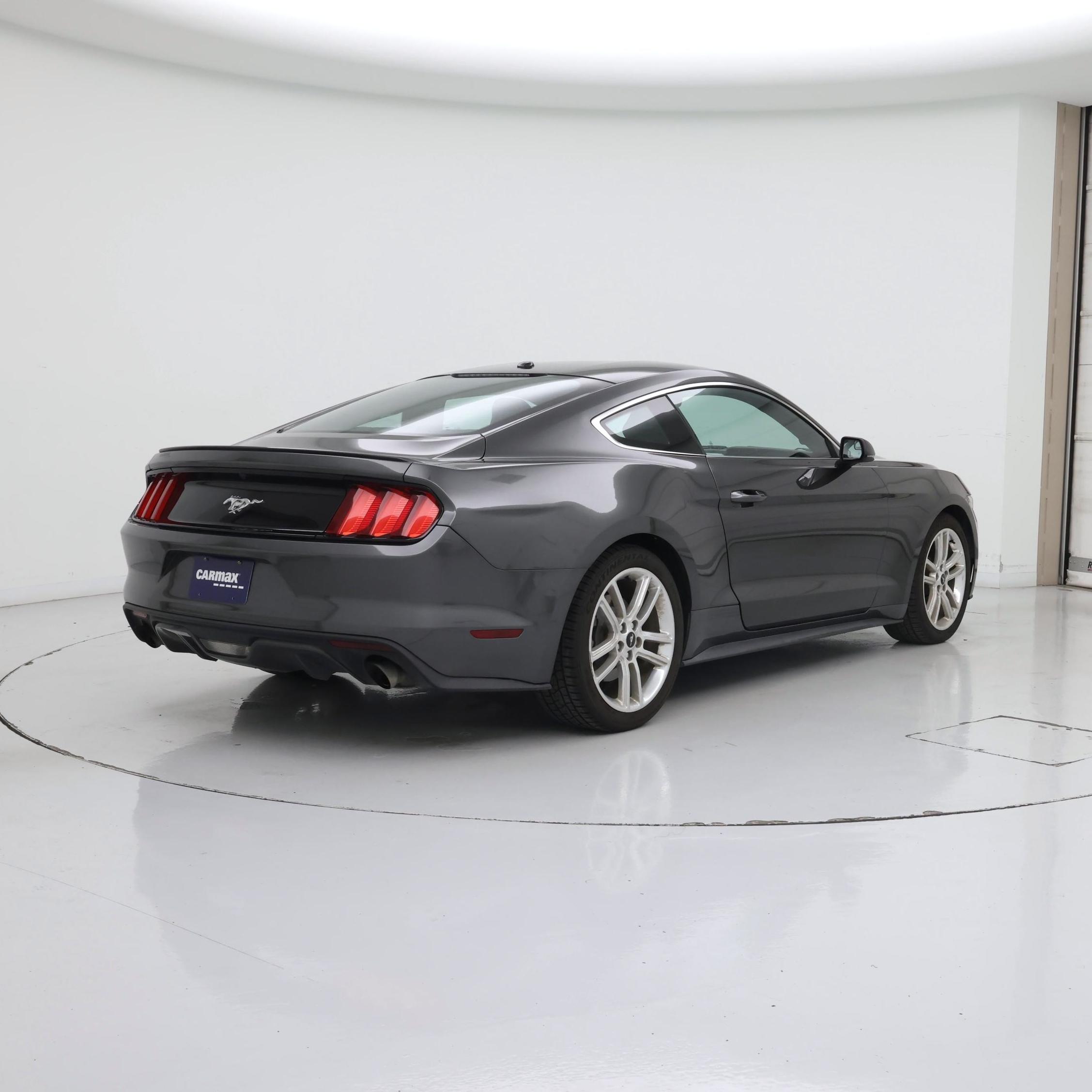 Thumbnail: 2017 Ford Mustang - 8